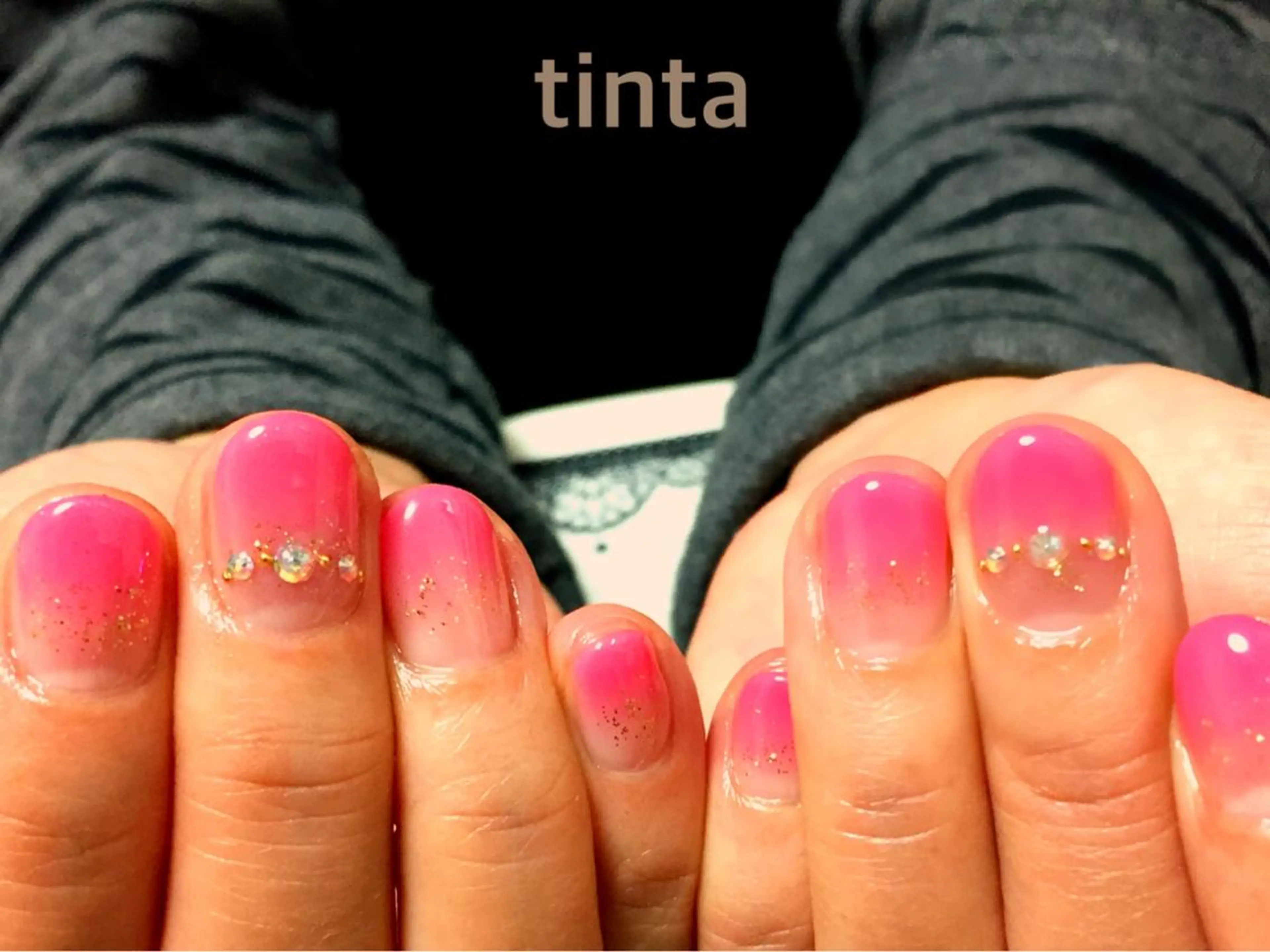 ネイル グラデーション キラキラネイル ピンク 馬場 典子のネイルデザイン