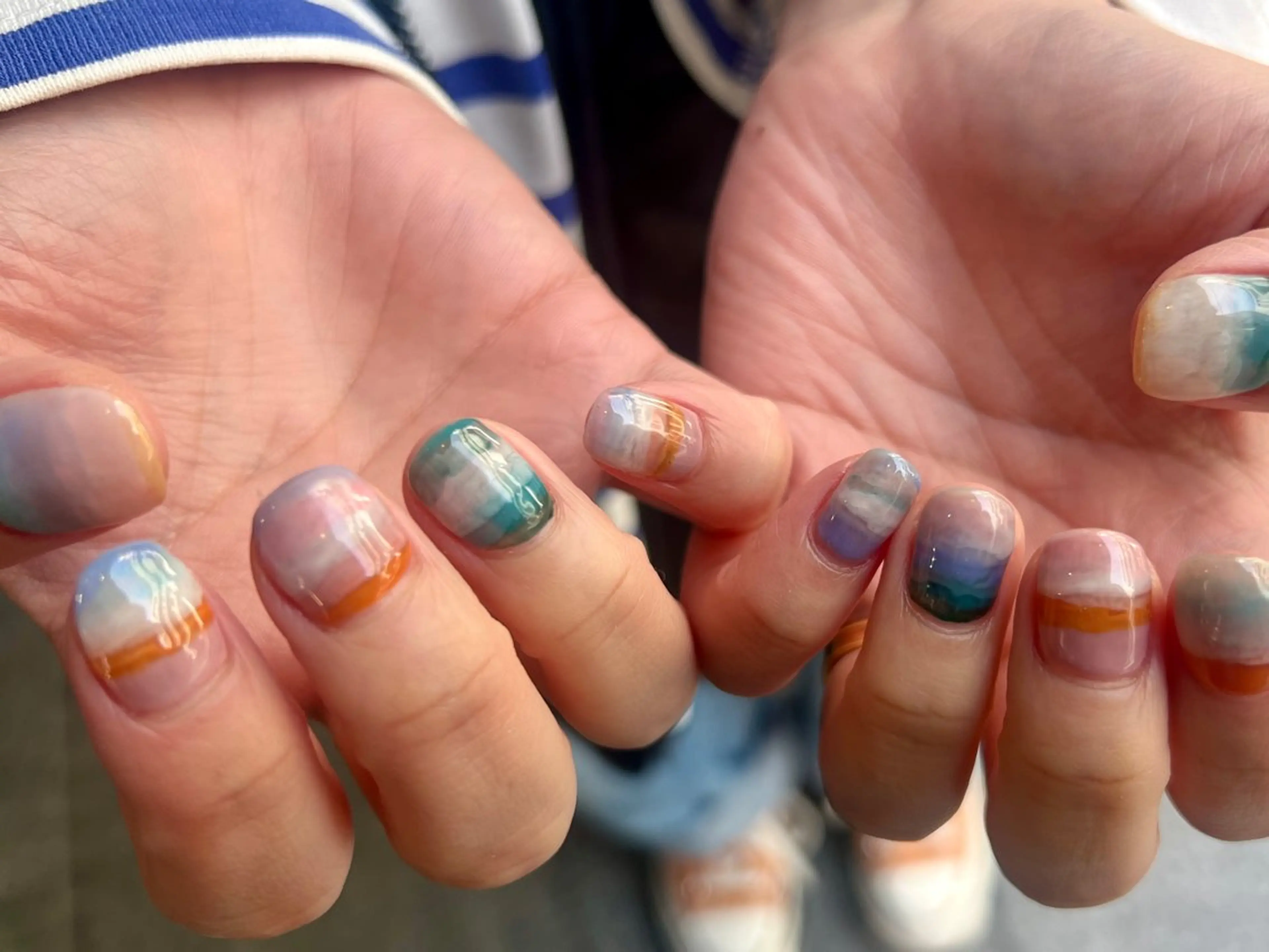 ネイル ボーダー 春ネイル ハンドネイル 個性派ニュアンス nuts nail所属・【池袋】nuts nail なつみのネイルデザイン