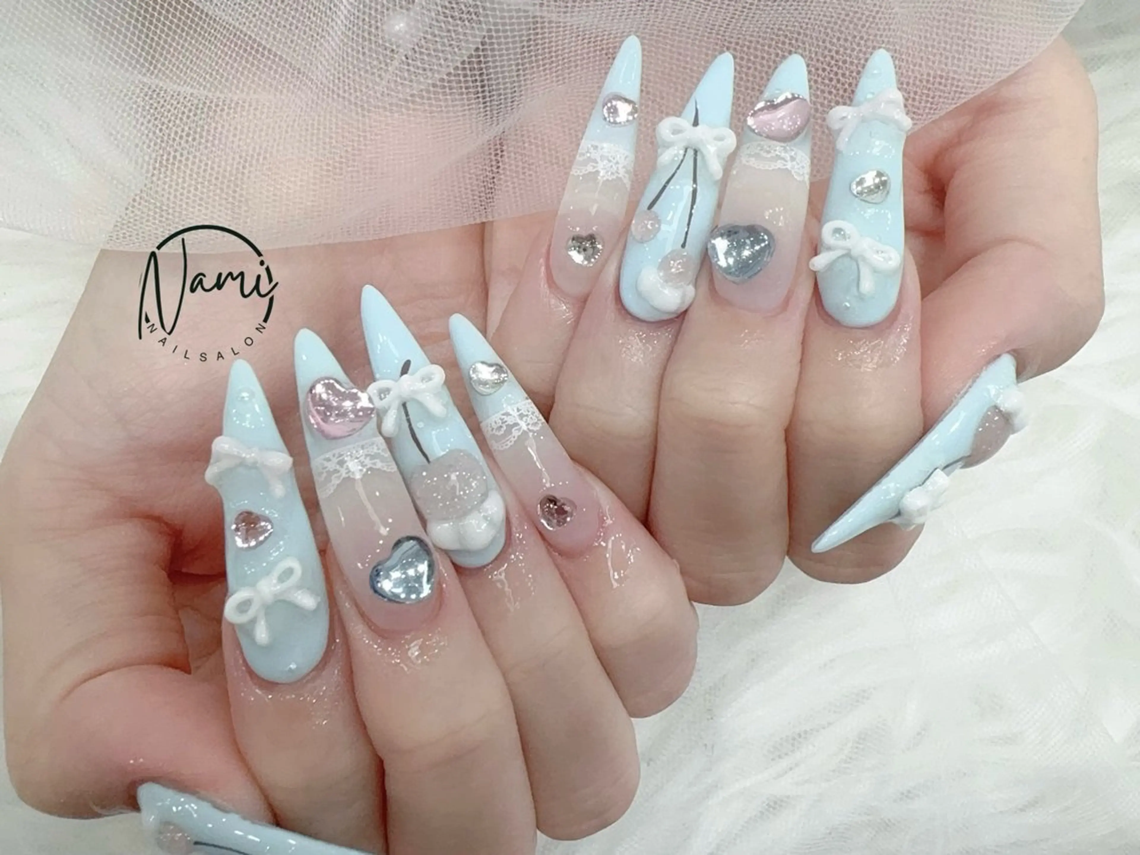 ネイル 長さ出し ガーリー 韓国ネイル ロングネイル 持ち込み ハンドネイル Nami nail salonのネイルデザイン