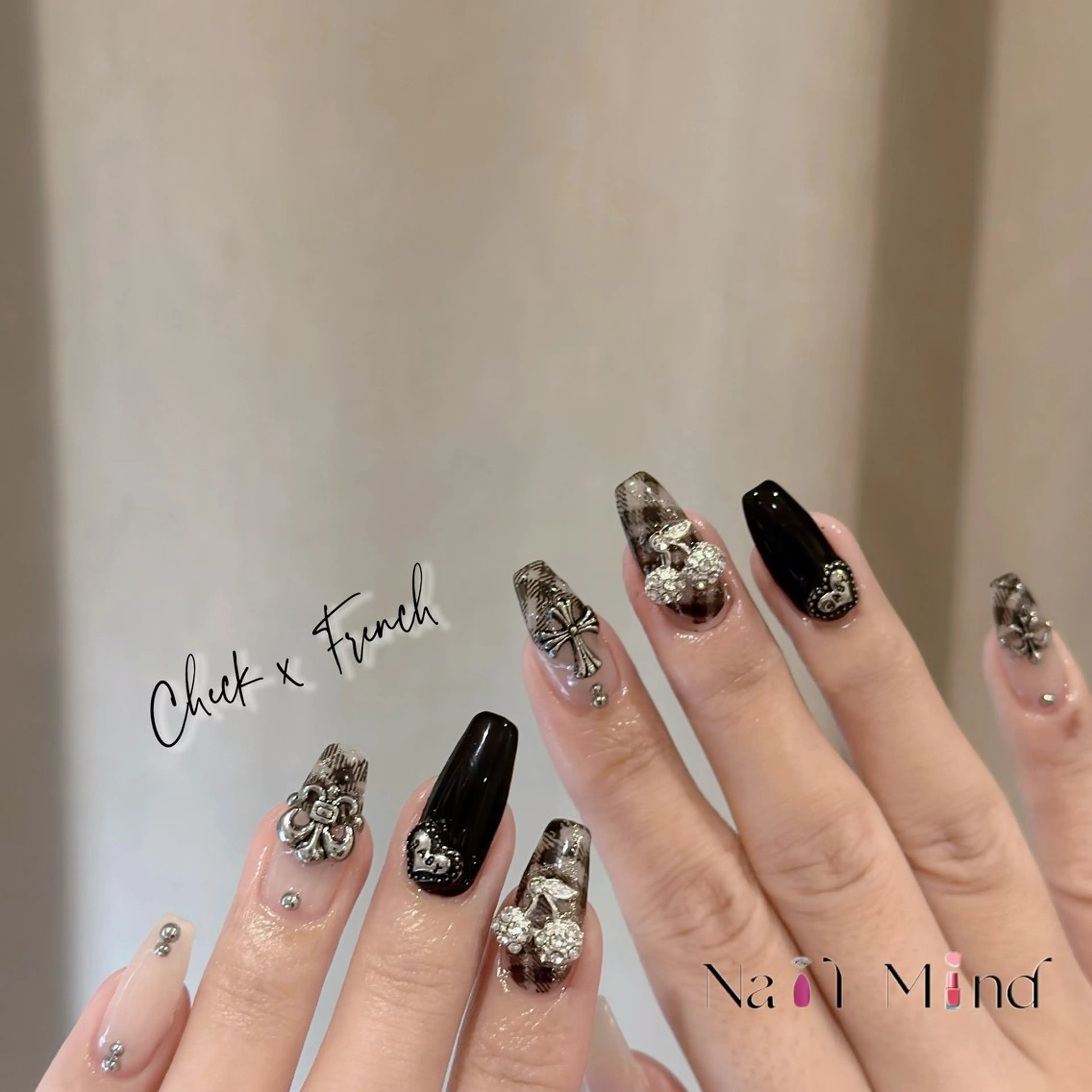 ネイル フレンチネイル ハンドネイル Nail Mind (NaONail）のネイルデザイン