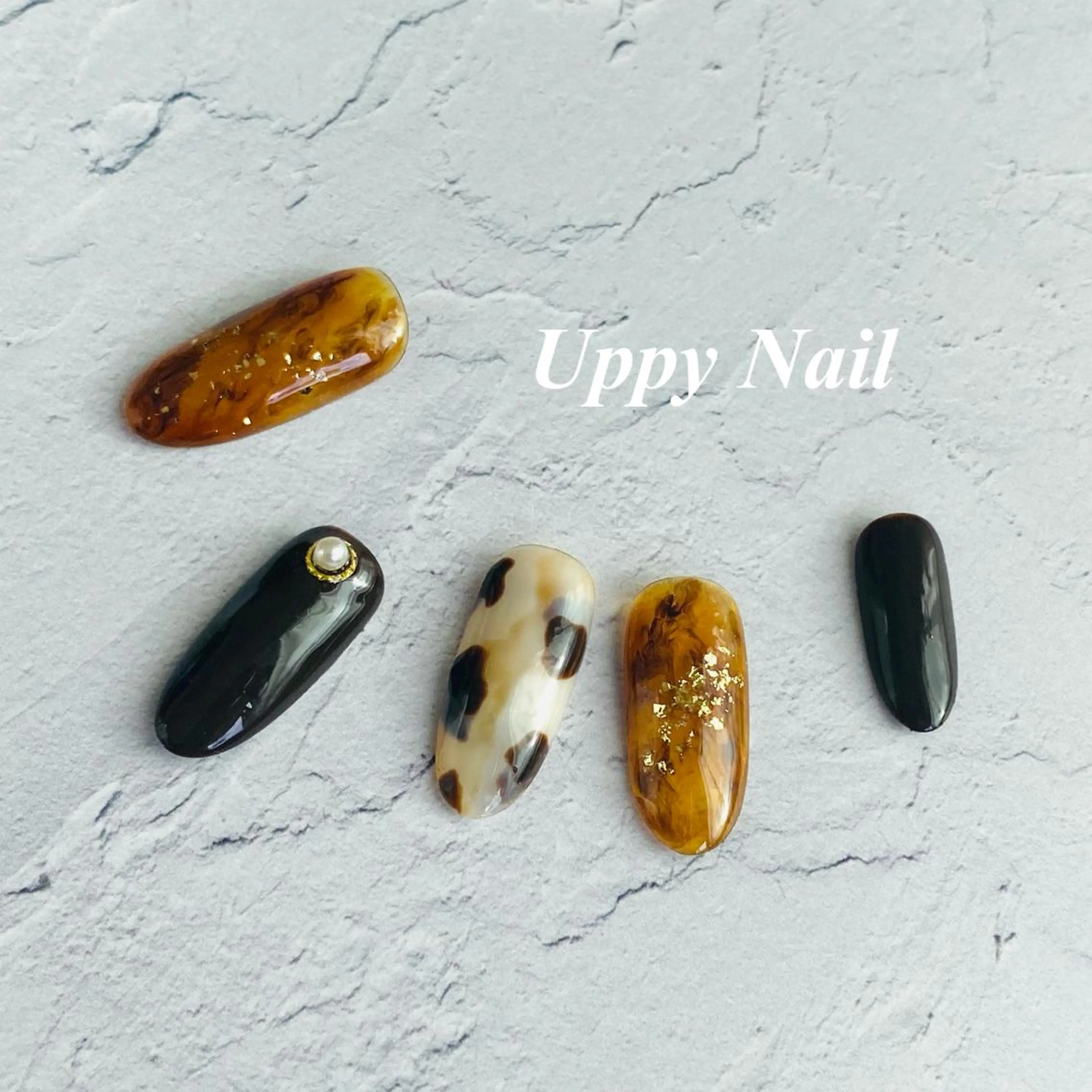 ネイル べっ甲ネイル Uppy Nail ukyoのネイルデザイン