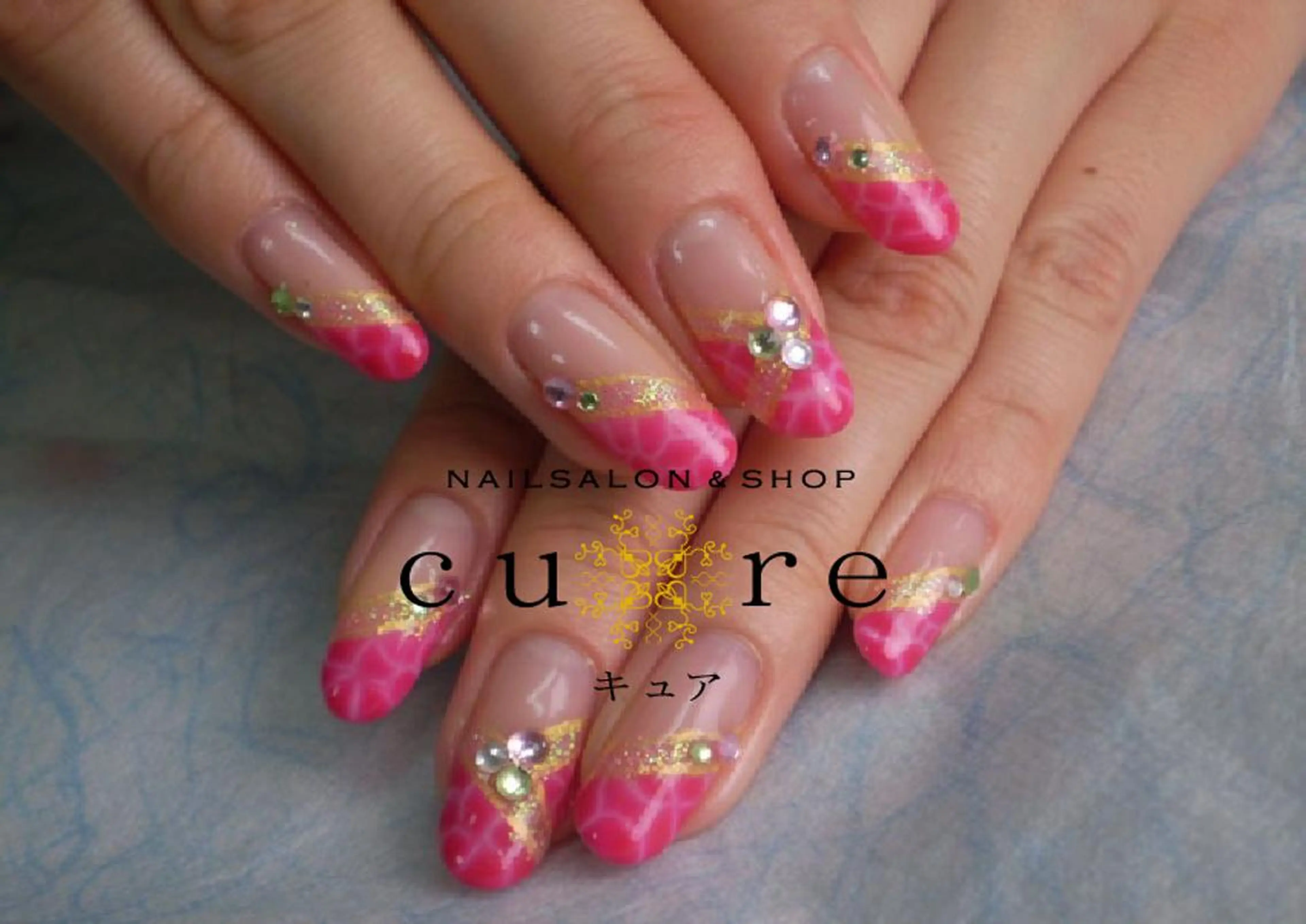 ミディアム ネイル ネイルサロン Cureのネイルデザイン