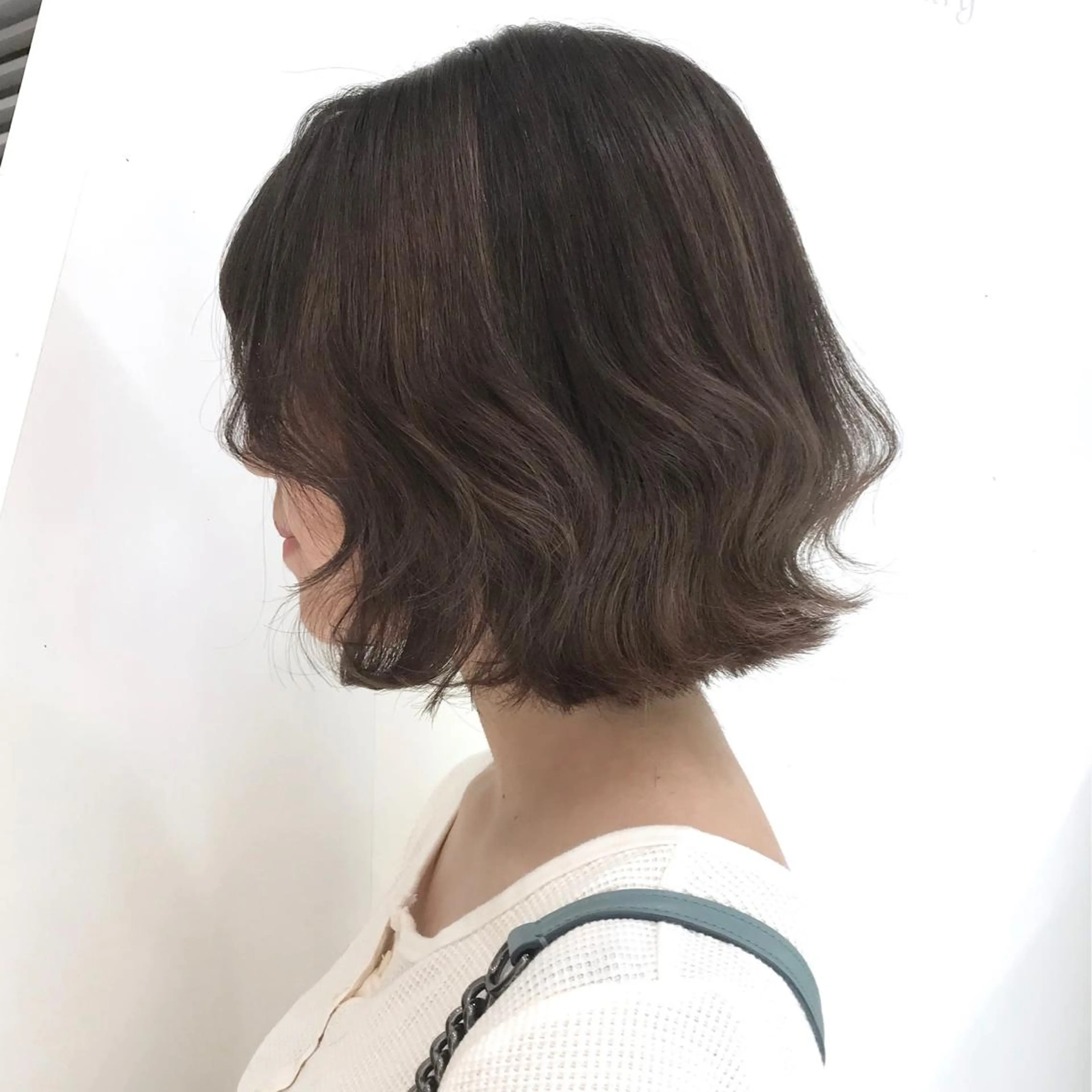 ショート ボブレイヤー ボブ ハッシュカット タンバルモリ ムルギョル巻き K-POP好き美容師 🇰🇷Kai.Yのヘアスタイル