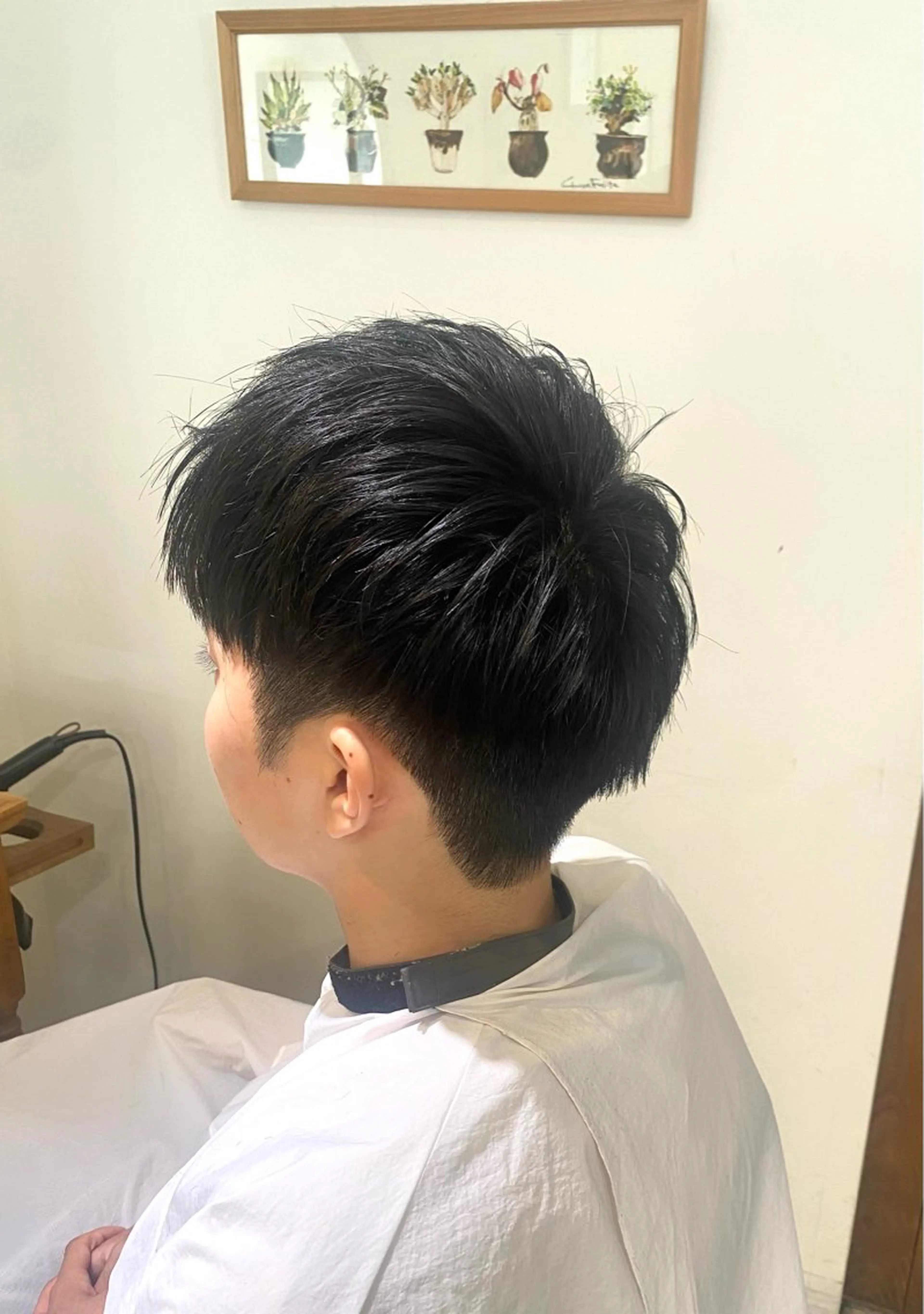 ショート 顔周りカット ショートヘア カット LiC えりのヘアスタイル