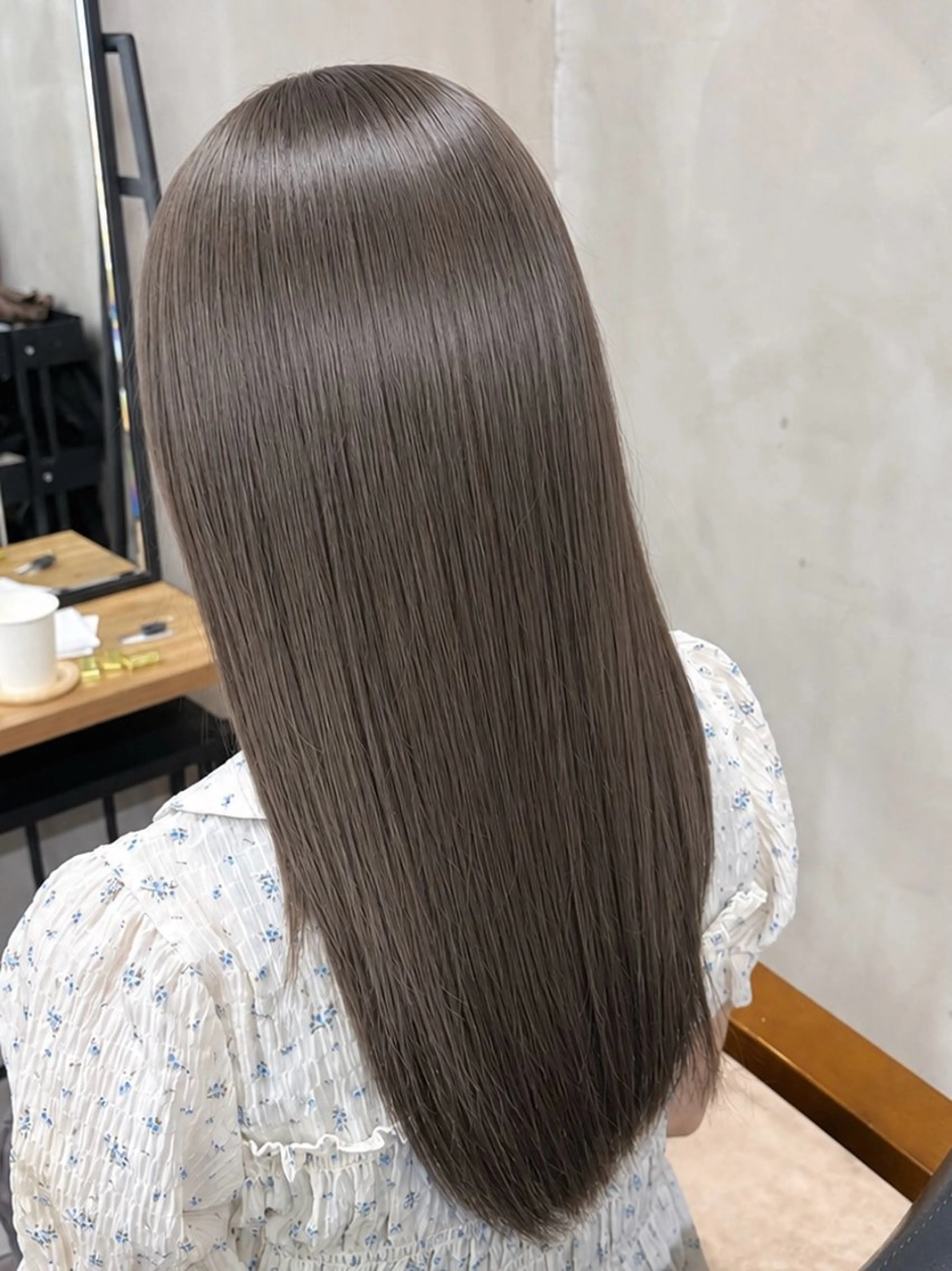 〔🐰minimo限定🐰〕うる艶ワンカラー🤍（ブリーチ不可）の写真
