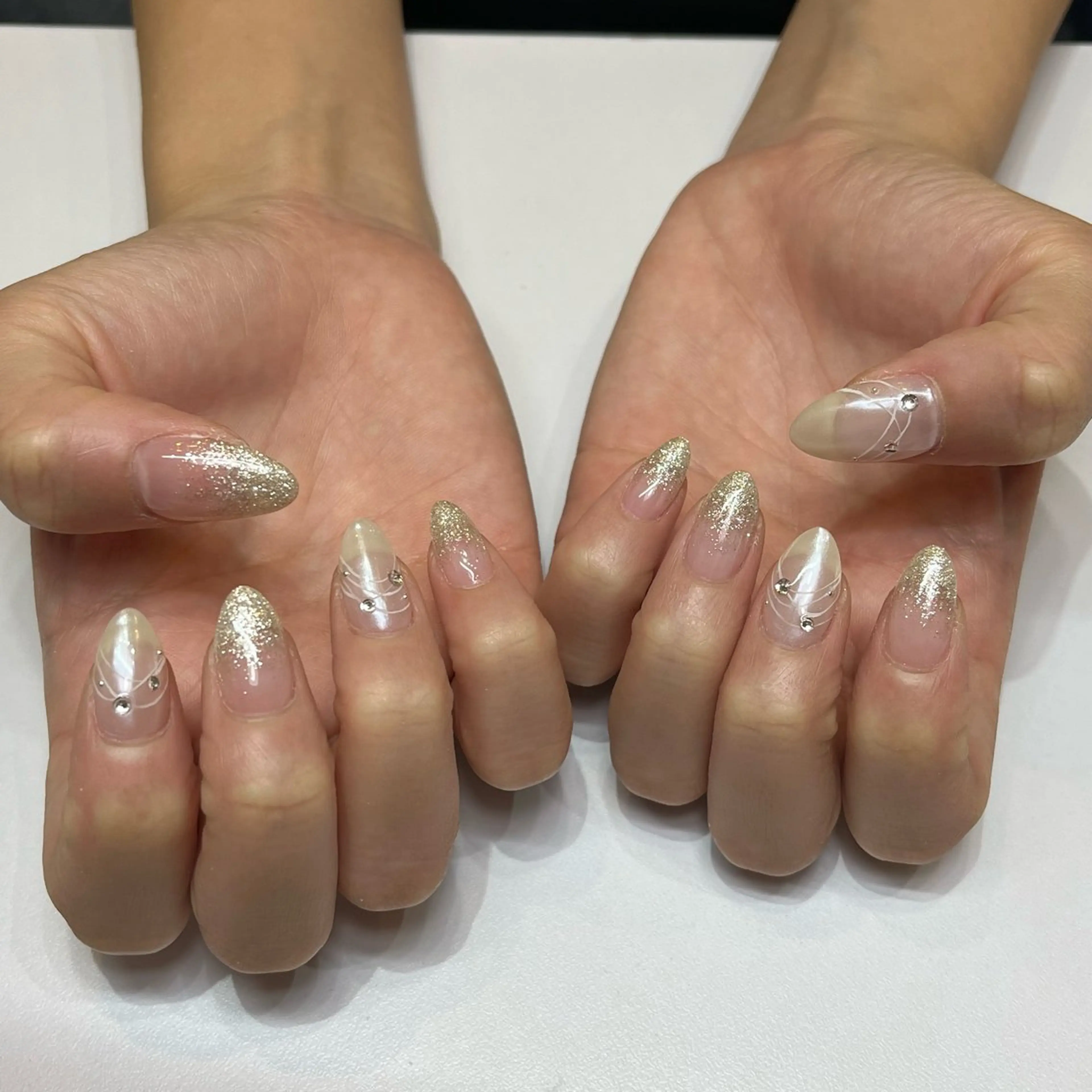 ネイル RALUA名駅前店 山崎のネイルデザイン