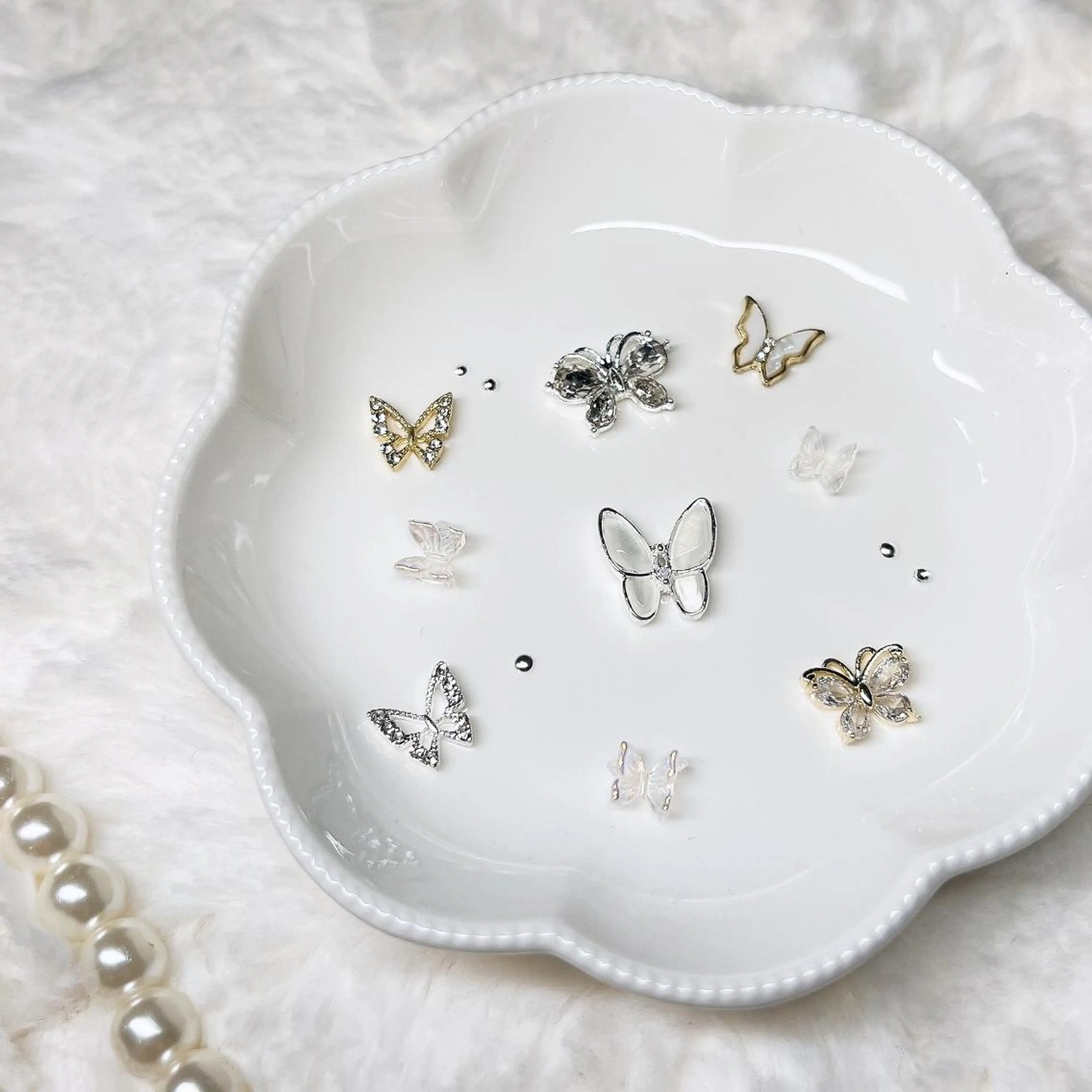 ネイル リボン 🎀sao🎀銀座 韓国/ワンホンネイルのネイルデザイン