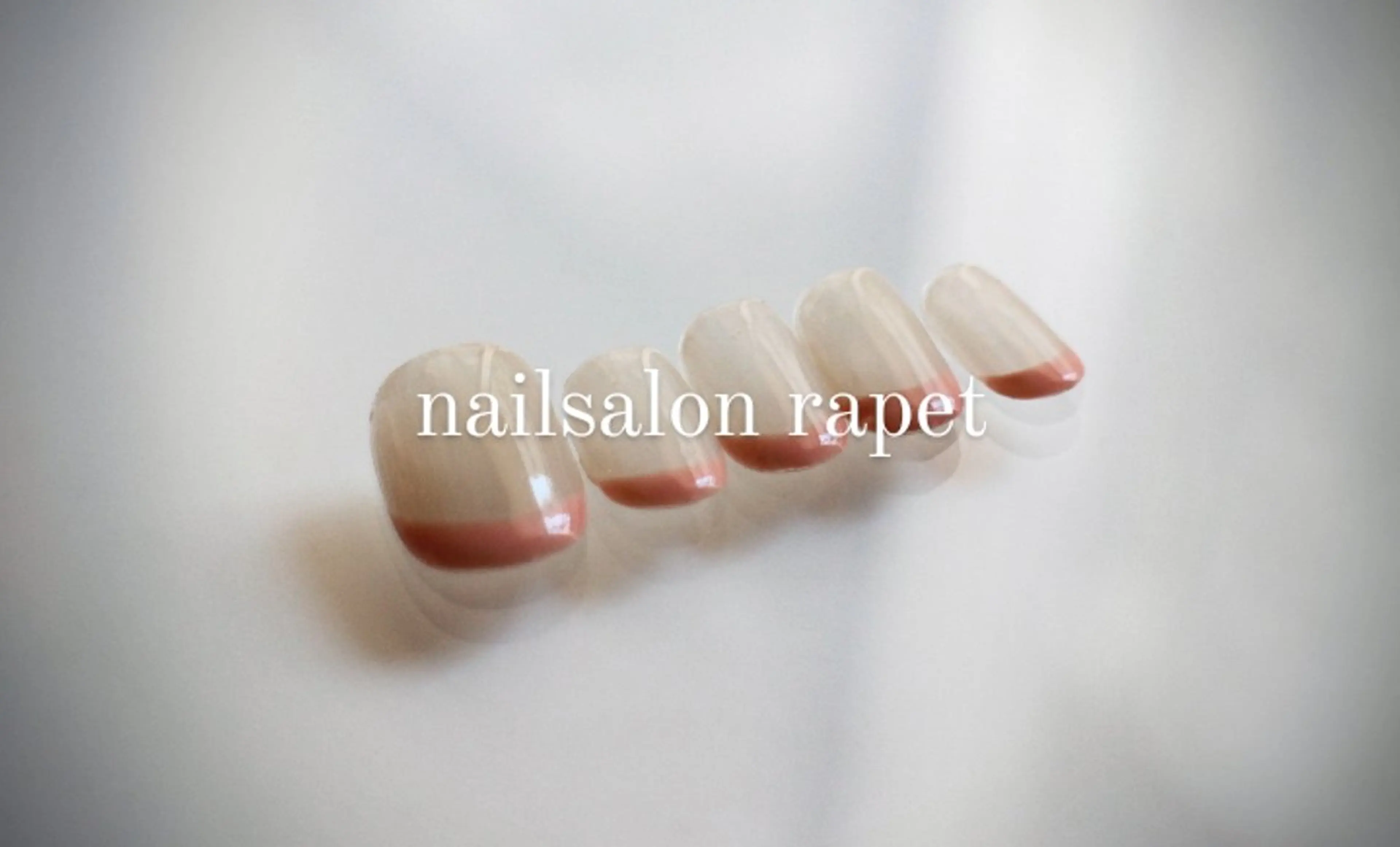 ミディアム nailsalon  rapetのネイルデザイン