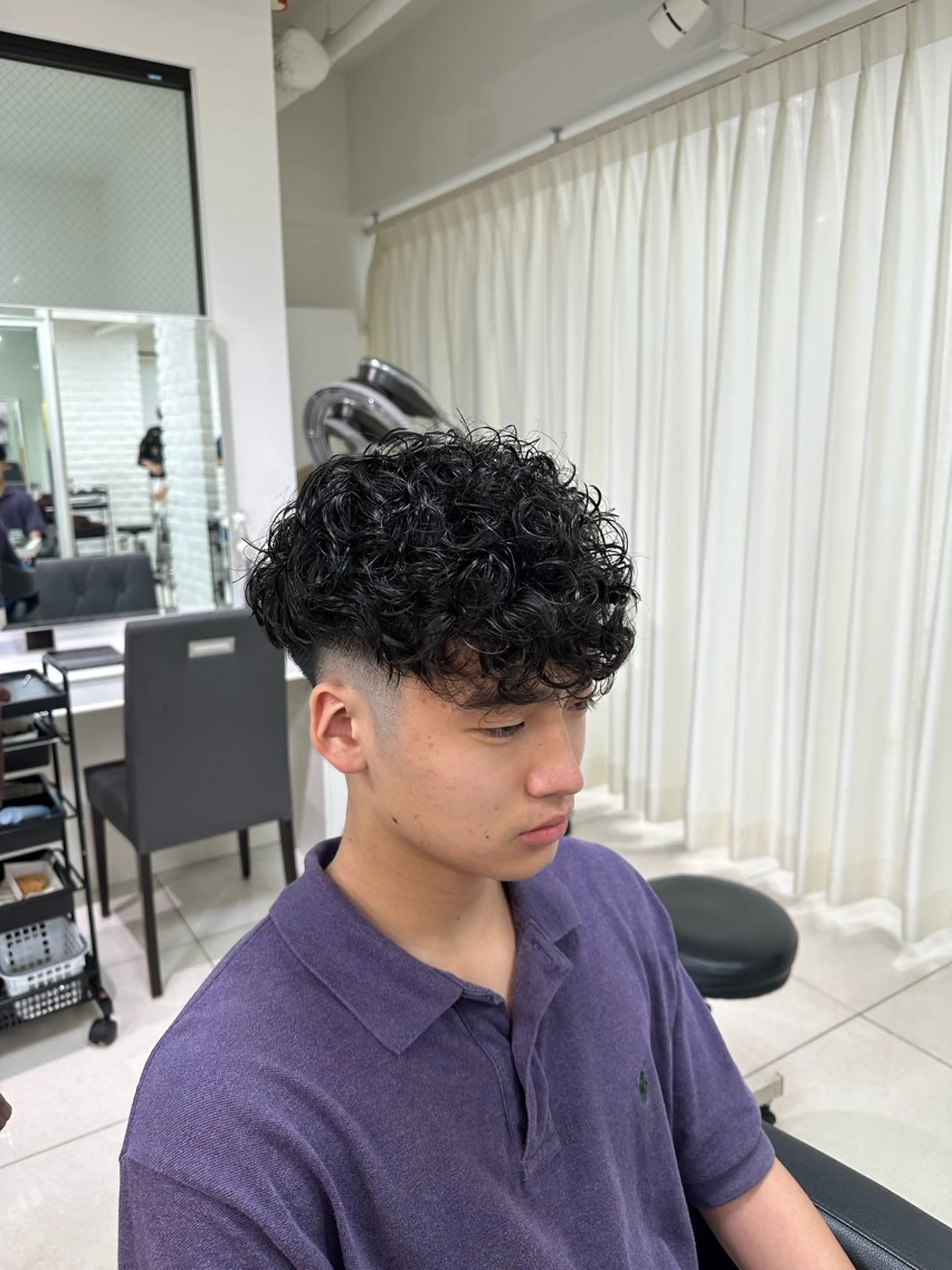 ショート パーマ メンズ スペインカール カット パーマ トリートメント フェザーパーマ職人 🪶ryosukeのヘアスタイル