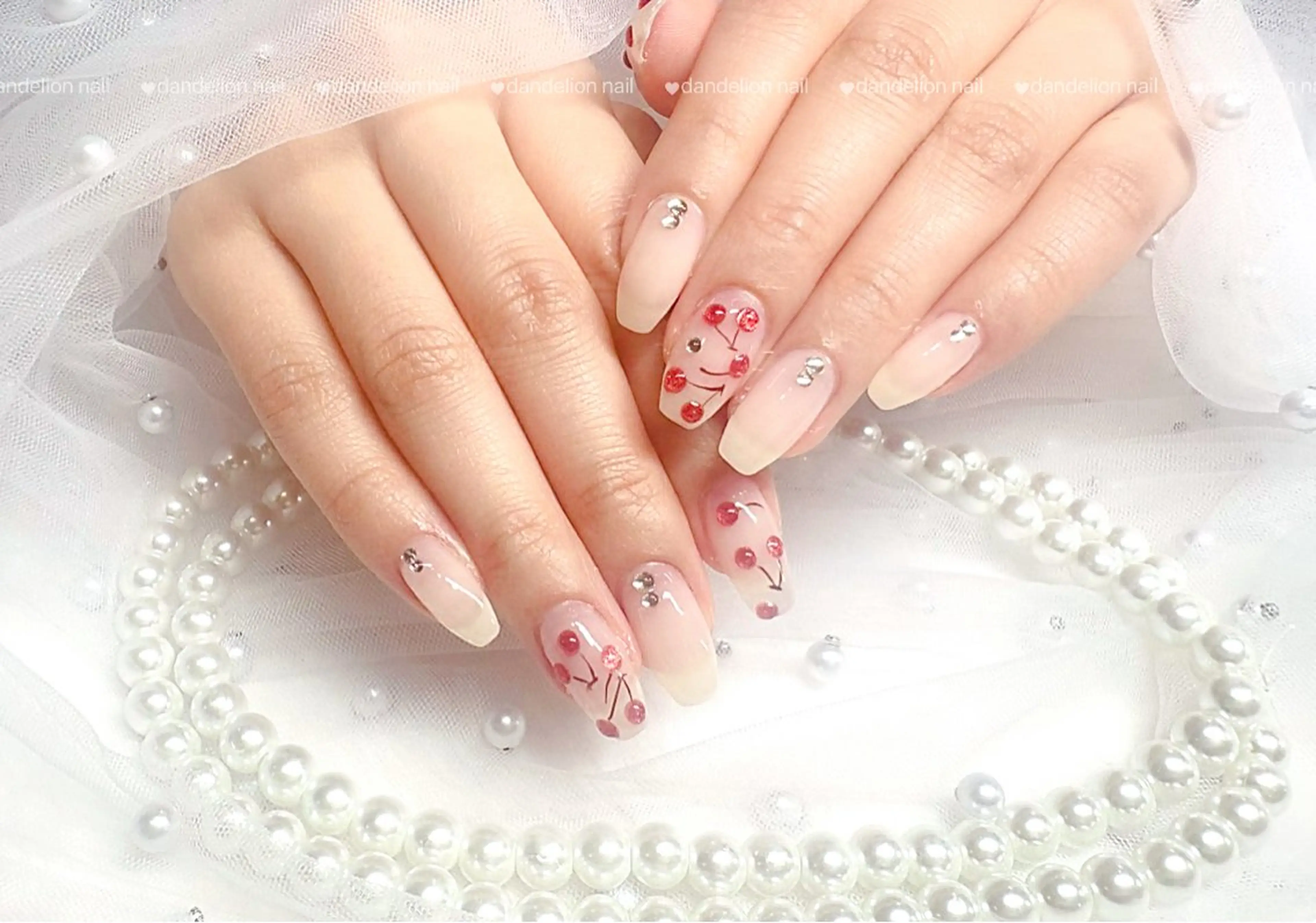 ネイル アートネイル 持ち込み ワンホンネイル ハンドネイル dandelion nail北千住のネイルデザイン