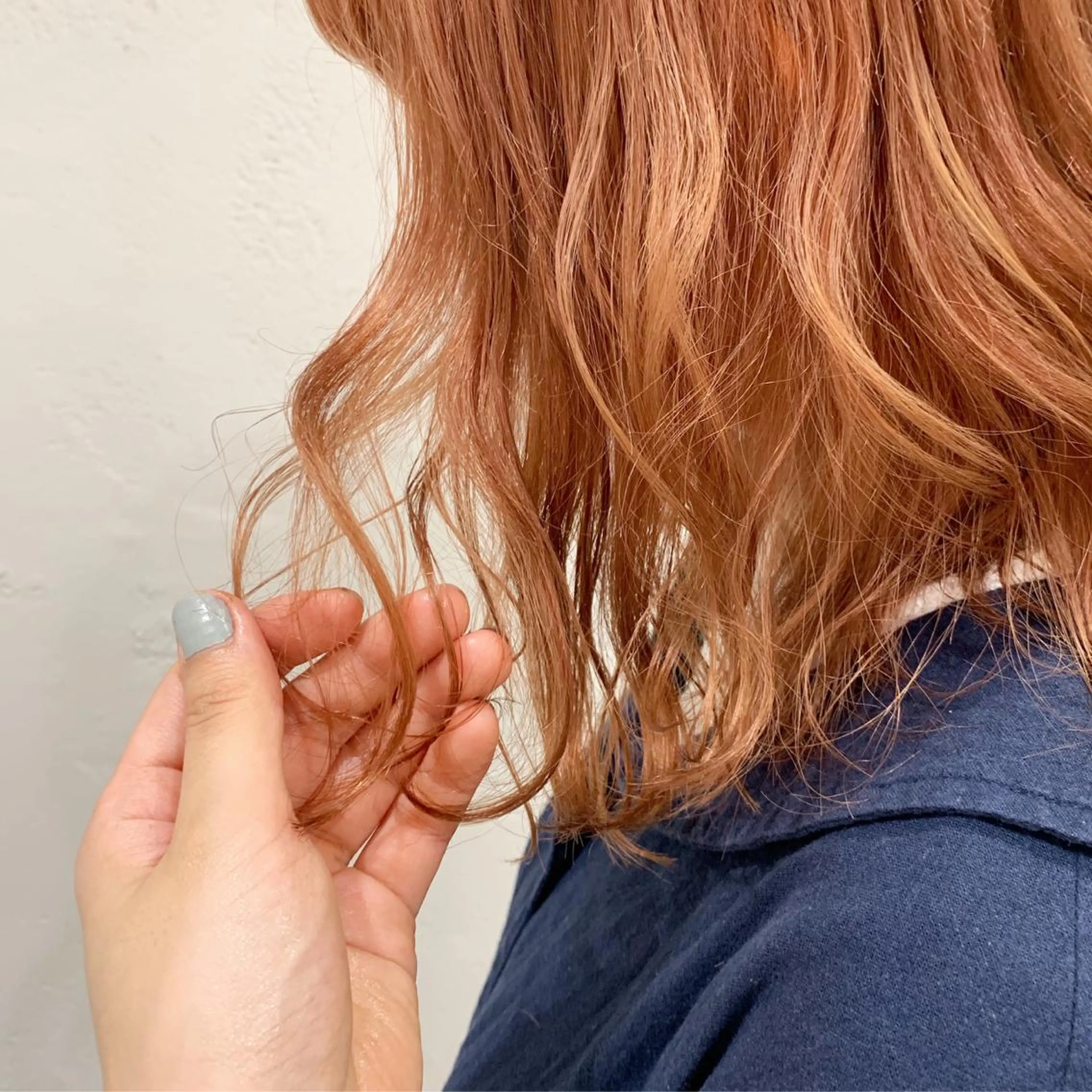 セミロング カラー ヘアアレンジ オレンジ 🫧透明感カラー/ ボブ/小笠原汐海🪽のヘアスタイル