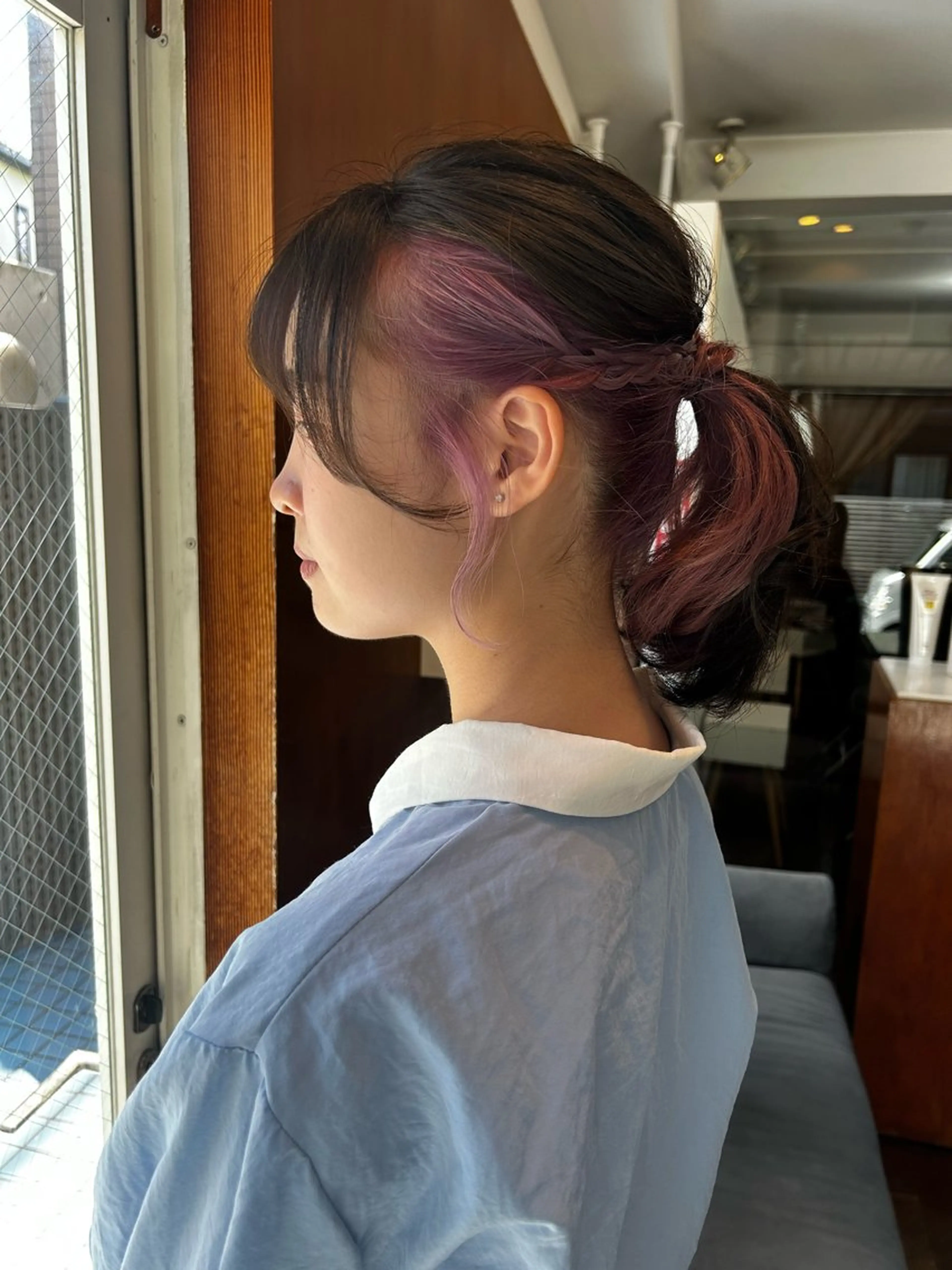 セミロング カラー ヘアアレンジ イワサキ リカのヘアスタイル