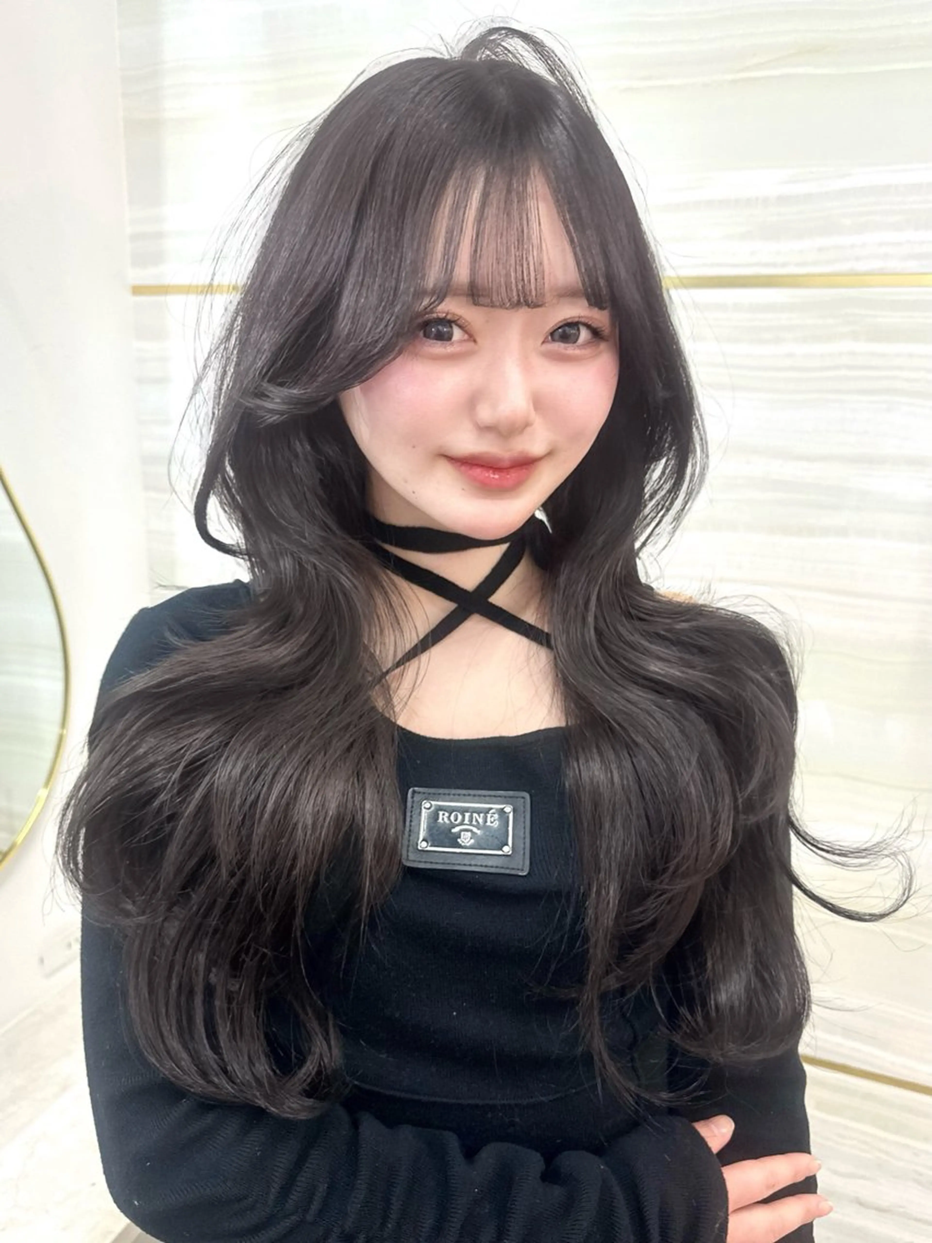 ロング カラー ベージュカラー ブリーチ ブラウンカラー ケアブリーチ ダークグレー 🦋高瀬寛菜🦋 韓国/ブリーチのヘアスタイル