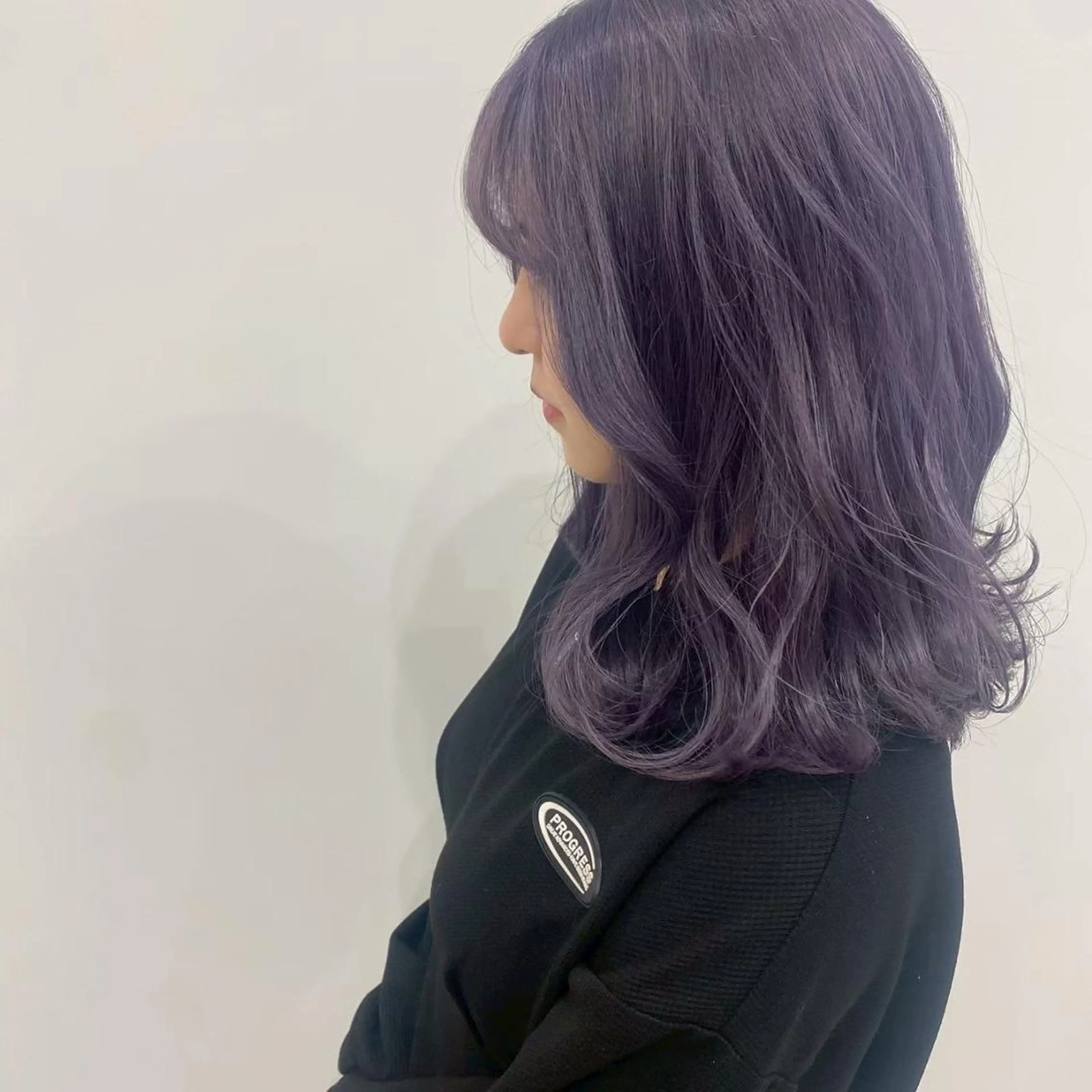 ミディアム カラー パーマ ヘアアレンジ ベージュカラー ブリーチ 透明感カラー グレージュ ブリーチなしカラー カット ヘアカラー トリートメント 肥後 有紗のヘアスタイル