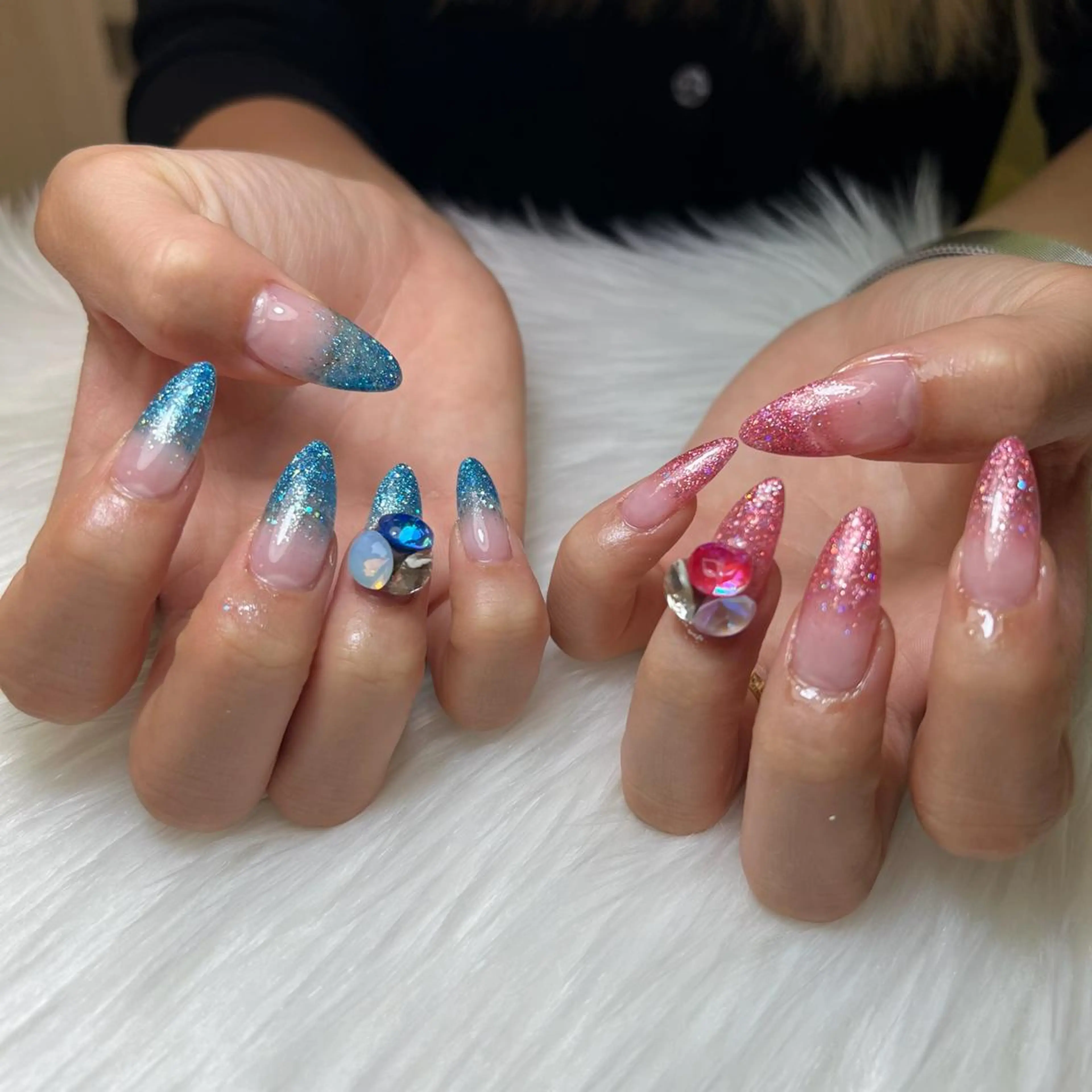 ネイル Azusa🩵 ネイル💅🏻南森町のネイルデザイン