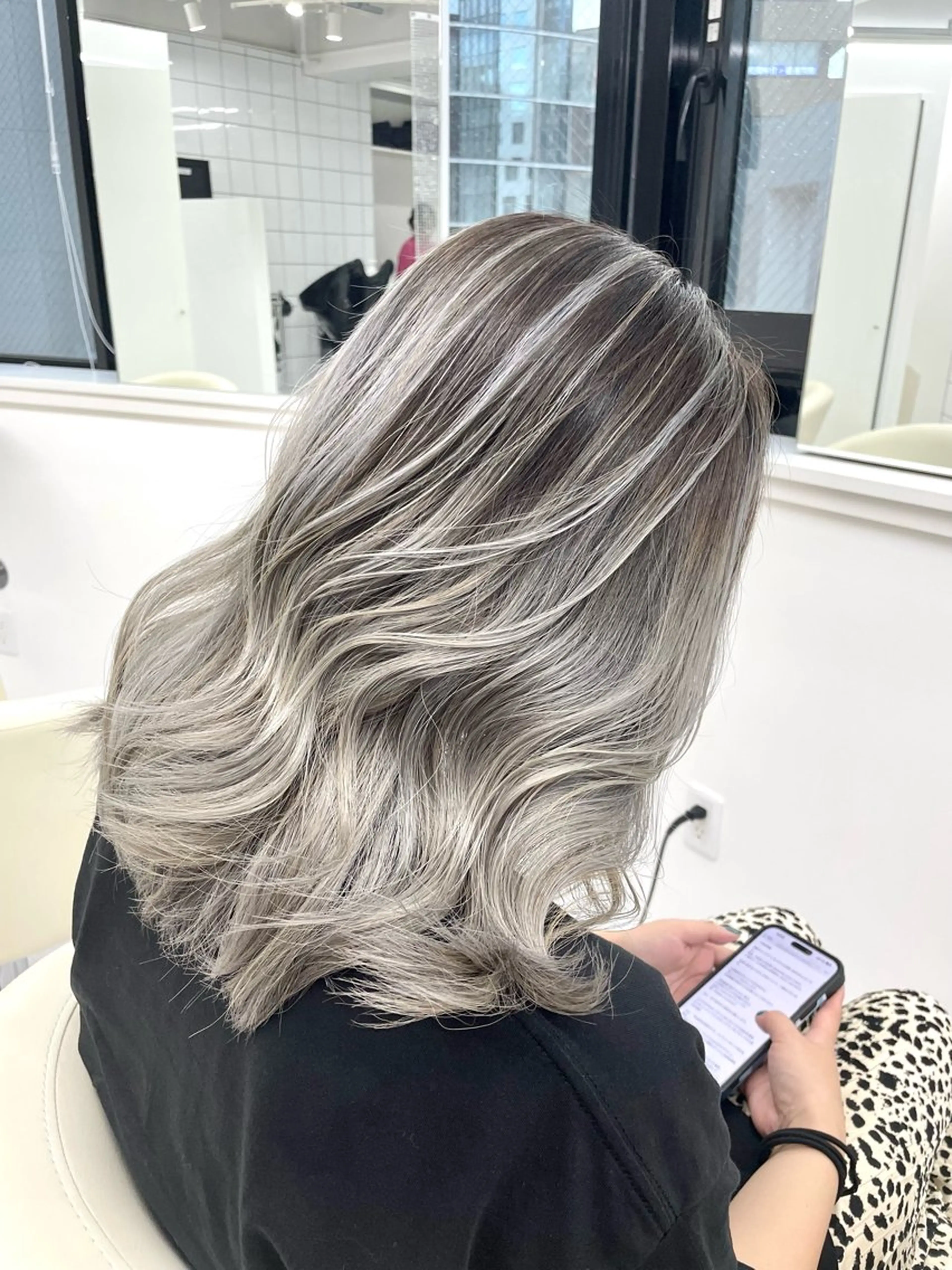 セミロング カラー バレイヤージュ募集中 HAYATOのヘアスタイル