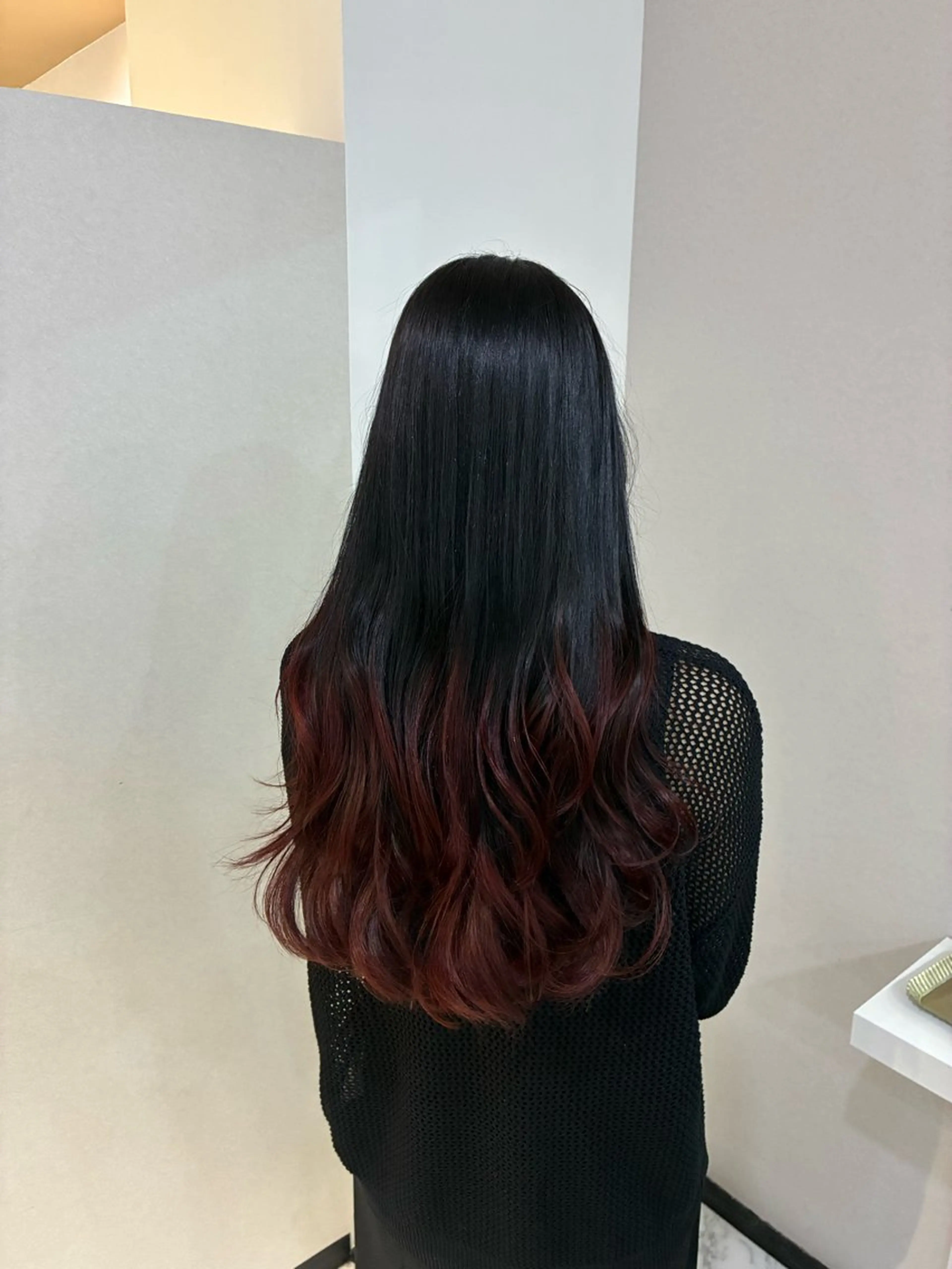 カラー デザインカラー グラデーションカラー ハナダ メイのヘアスタイル