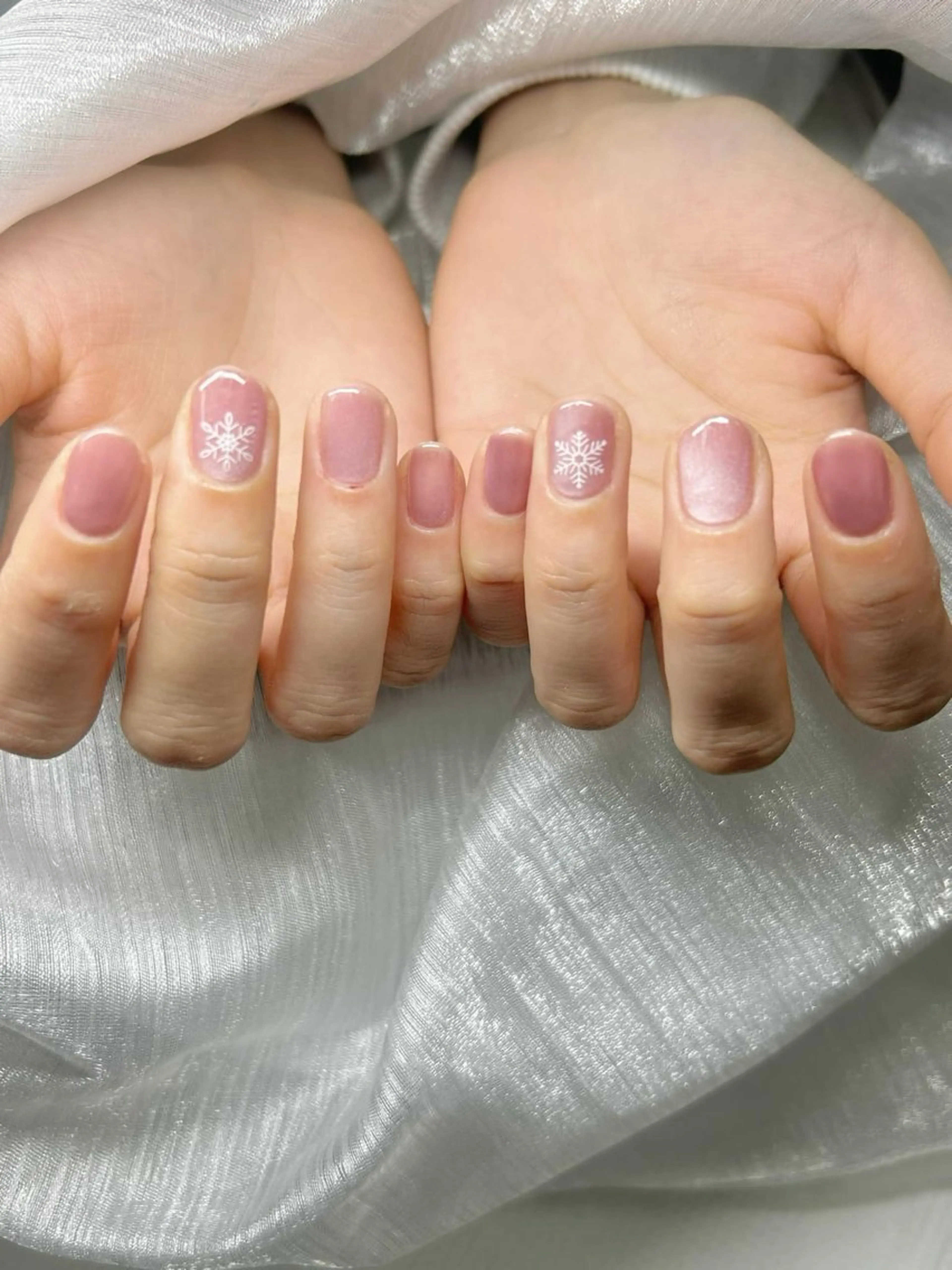 ネイル オーロラネイル チークネイル 長さ出し フットネイル フレンチネイル Lee Nails チップ長さだし専門店のネイルデザイン