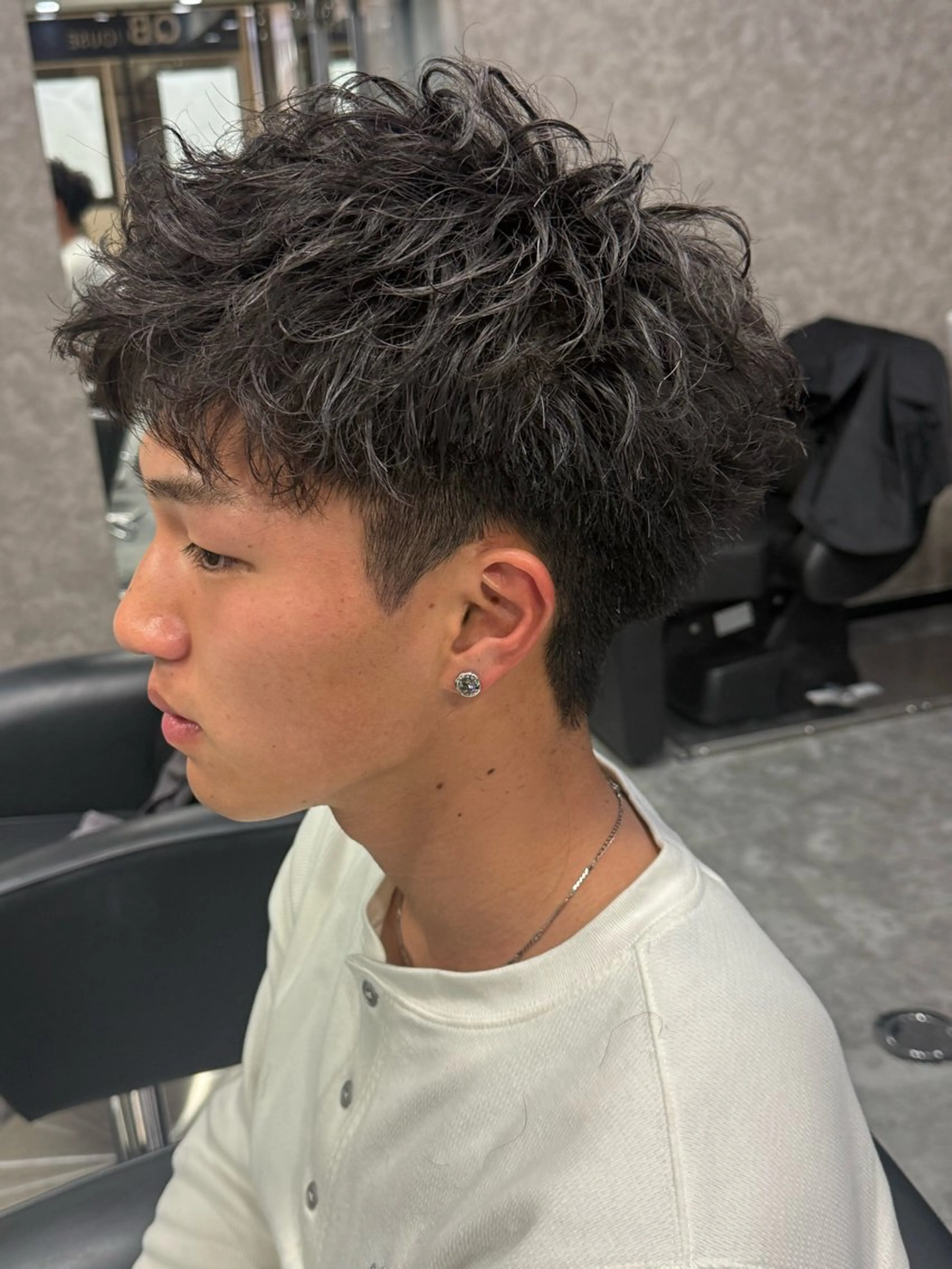 メンズ パーマ 本田 有里のヘアスタイル