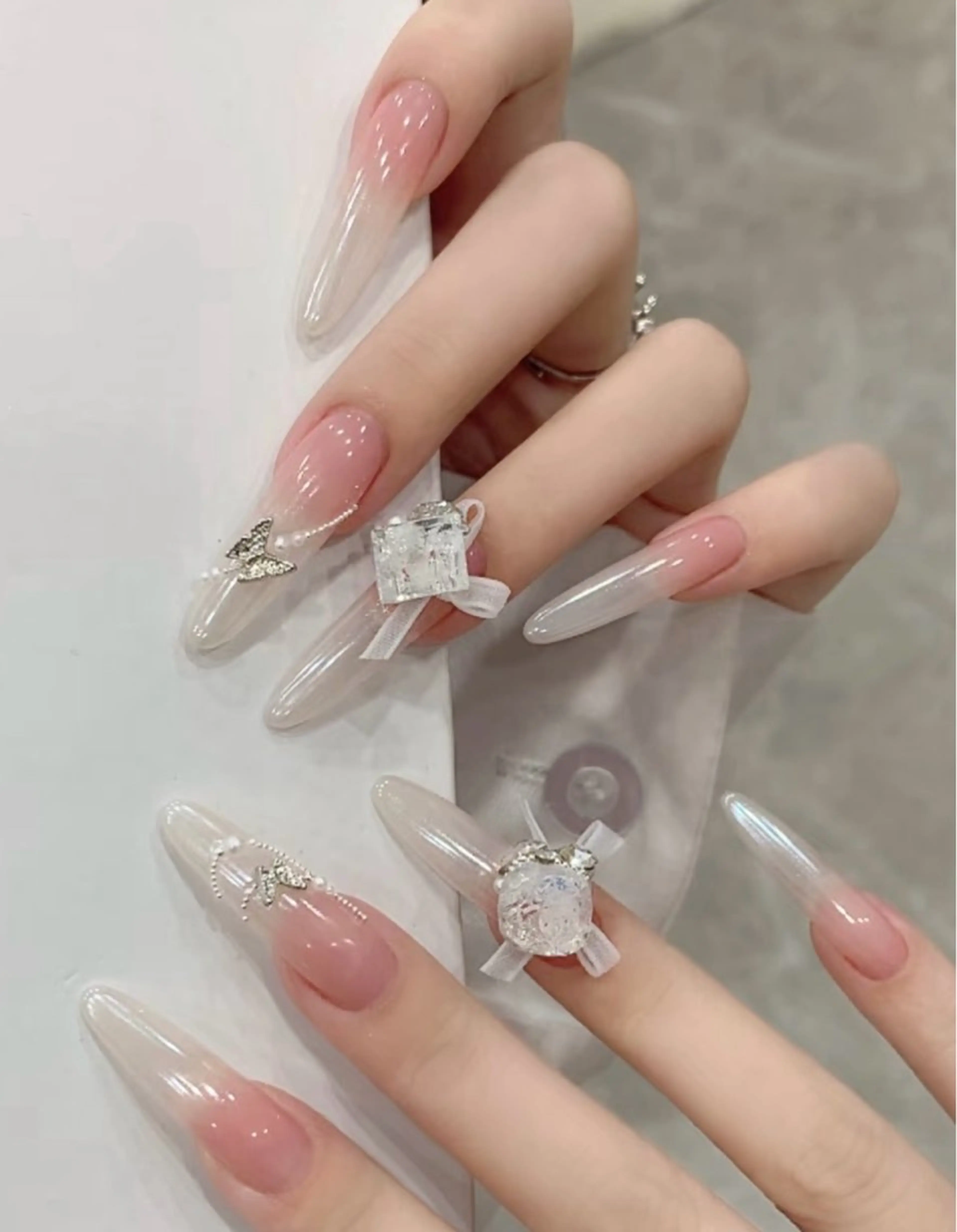 ネイル ハンドネイル D-BEAUTY Nailsalonのネイルデザイン
