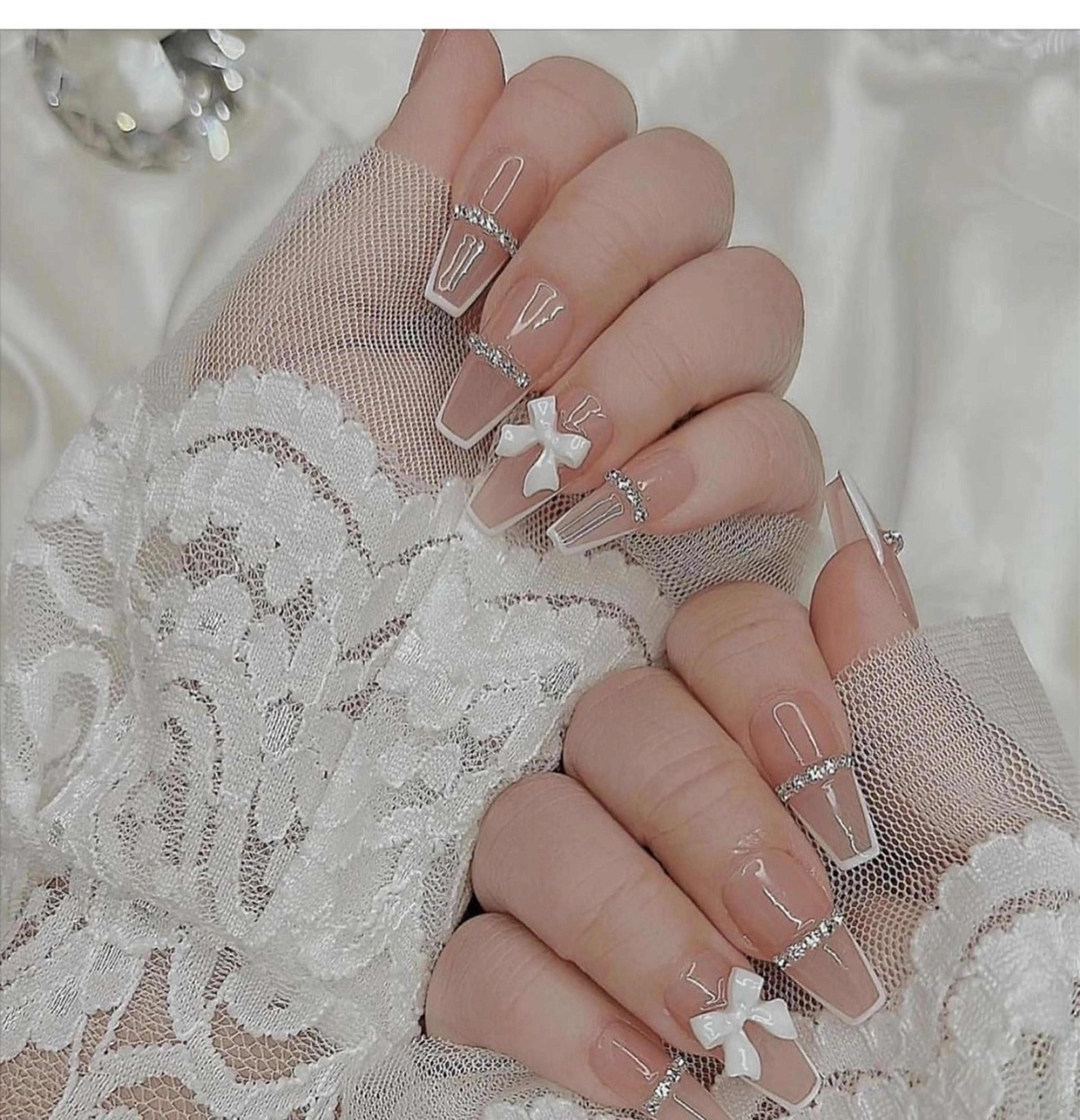 カラー グラデーションカラー ピンクカラー ハンドネイル AIN Nailのネイルデザイン