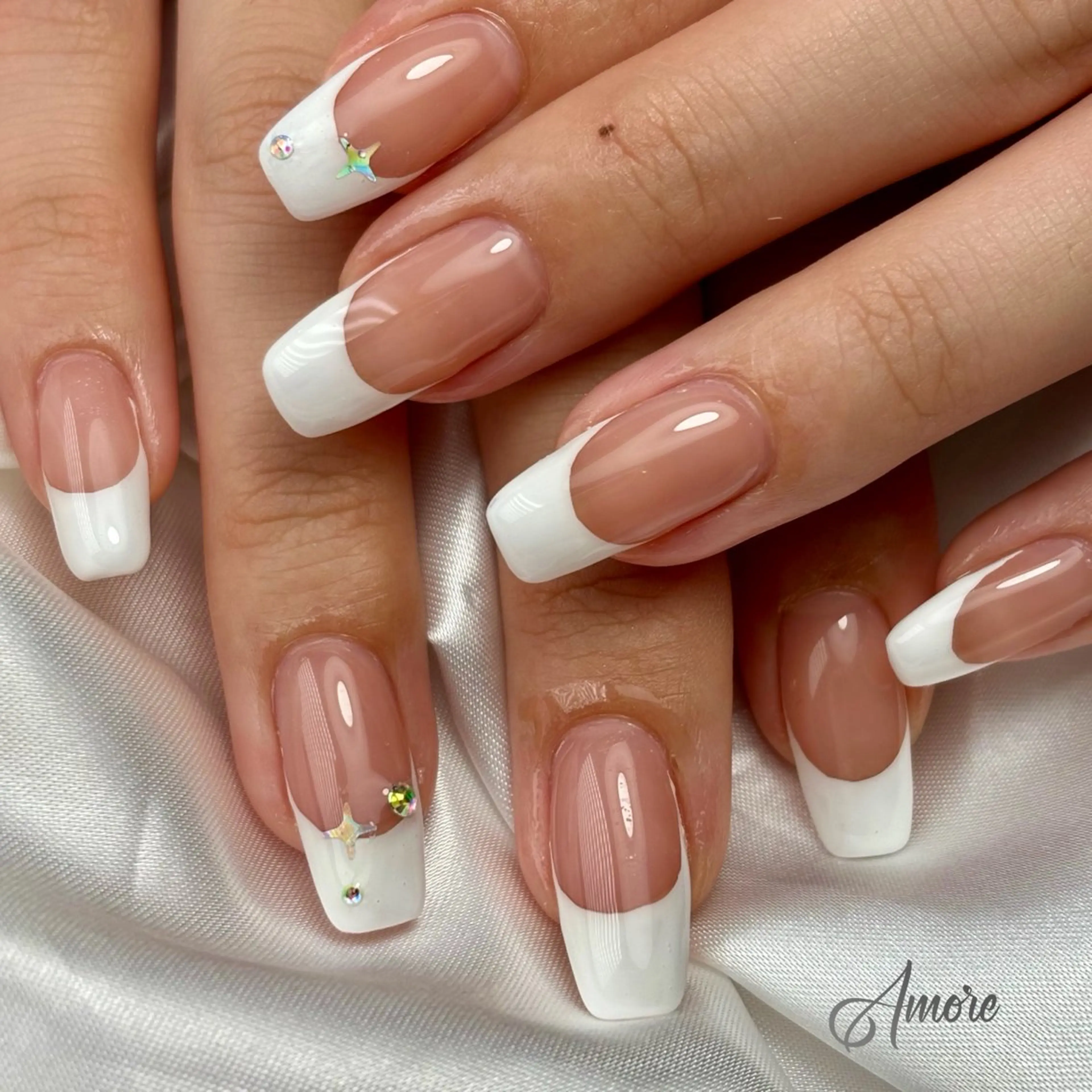 ネイル ジェルネイル キラキラネイル 韓国ネイル マグネットネイル パラジェル You kyehwaのネイルデザイン