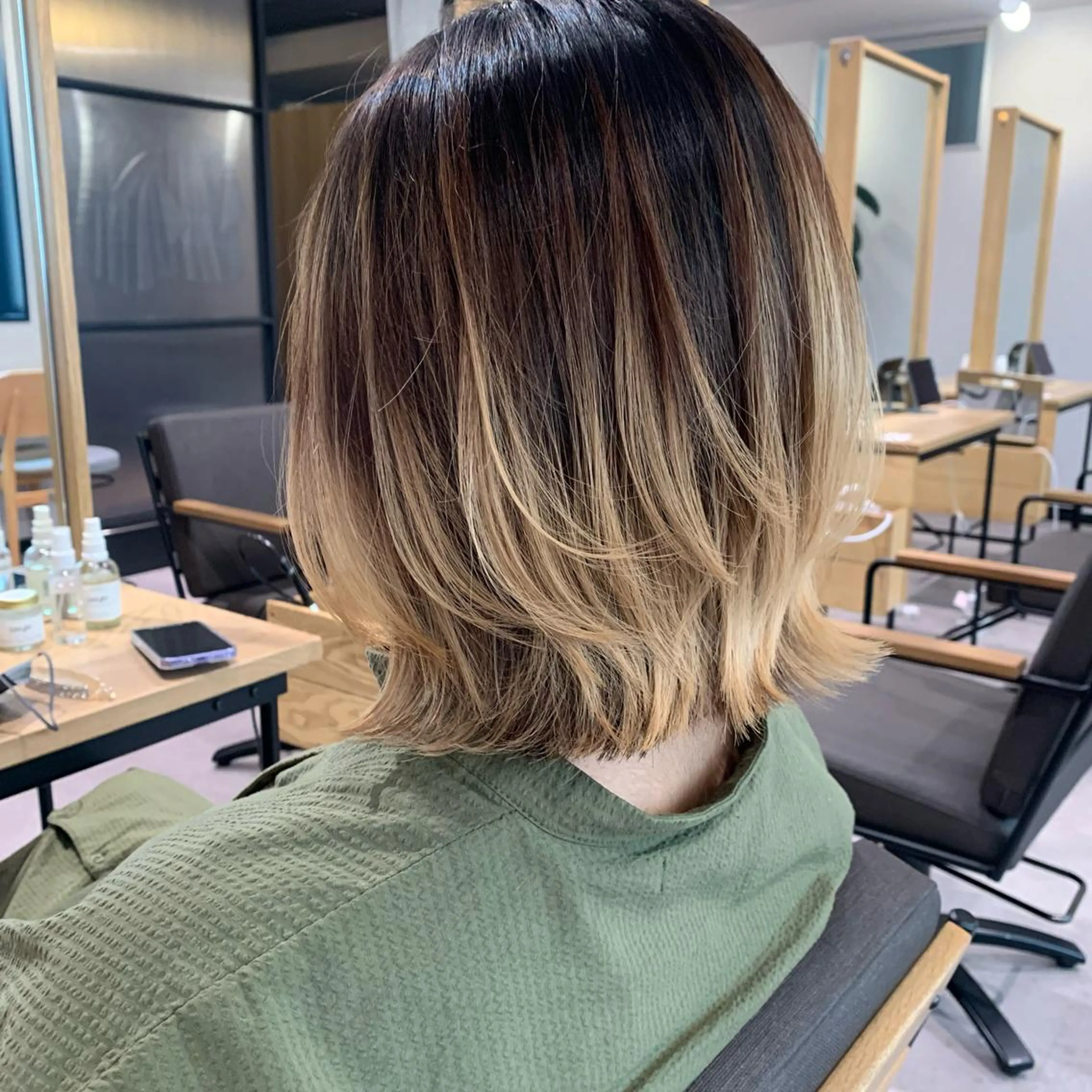 ショート くびれヘア 緑川 瑞穂のヘアスタイル