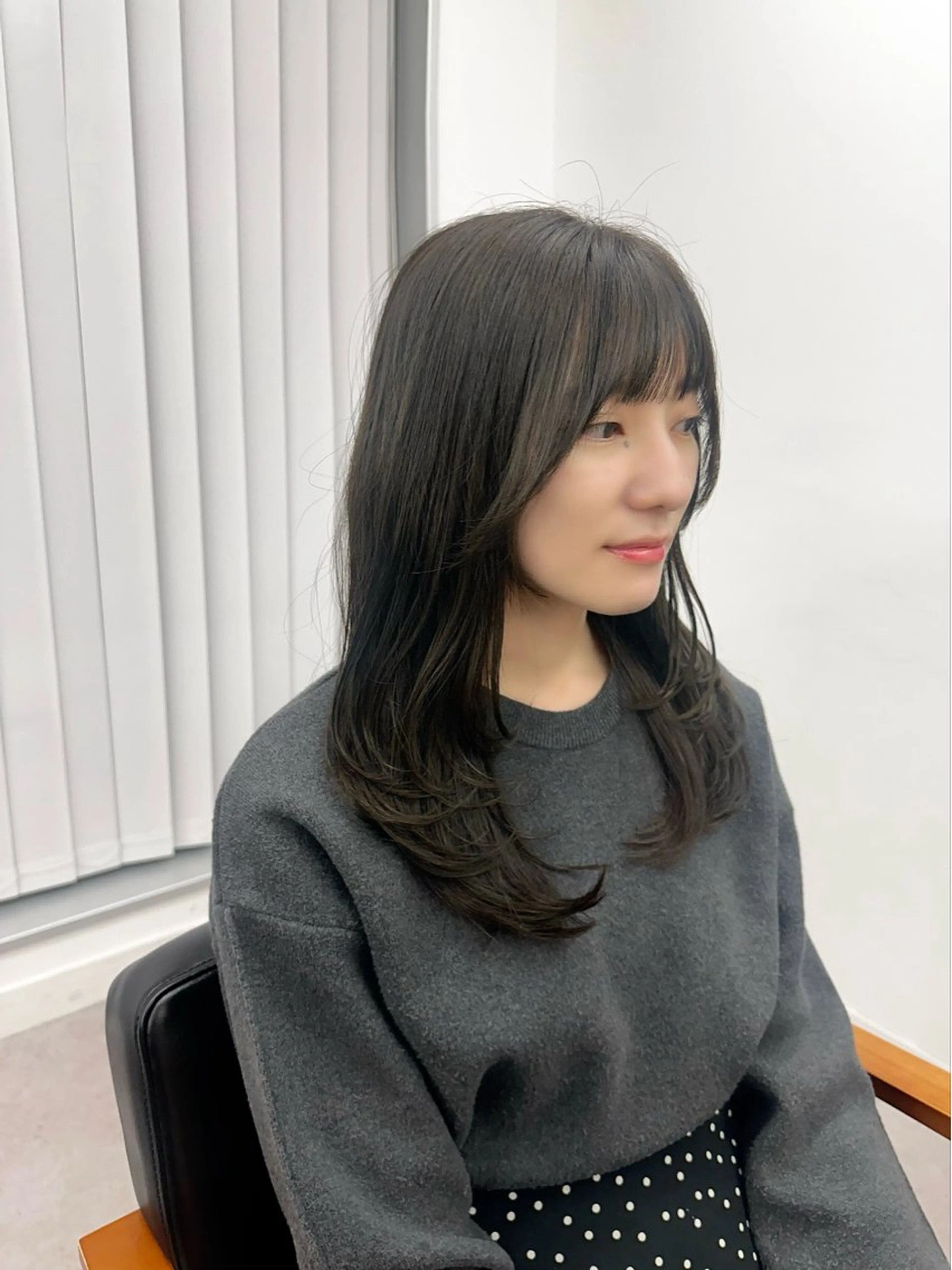 ミディアム カラー パーマ ヘアアレンジ メンズ キッズ レイヤーカット／顔周 りカット/縮毛矯正のヘアスタイル