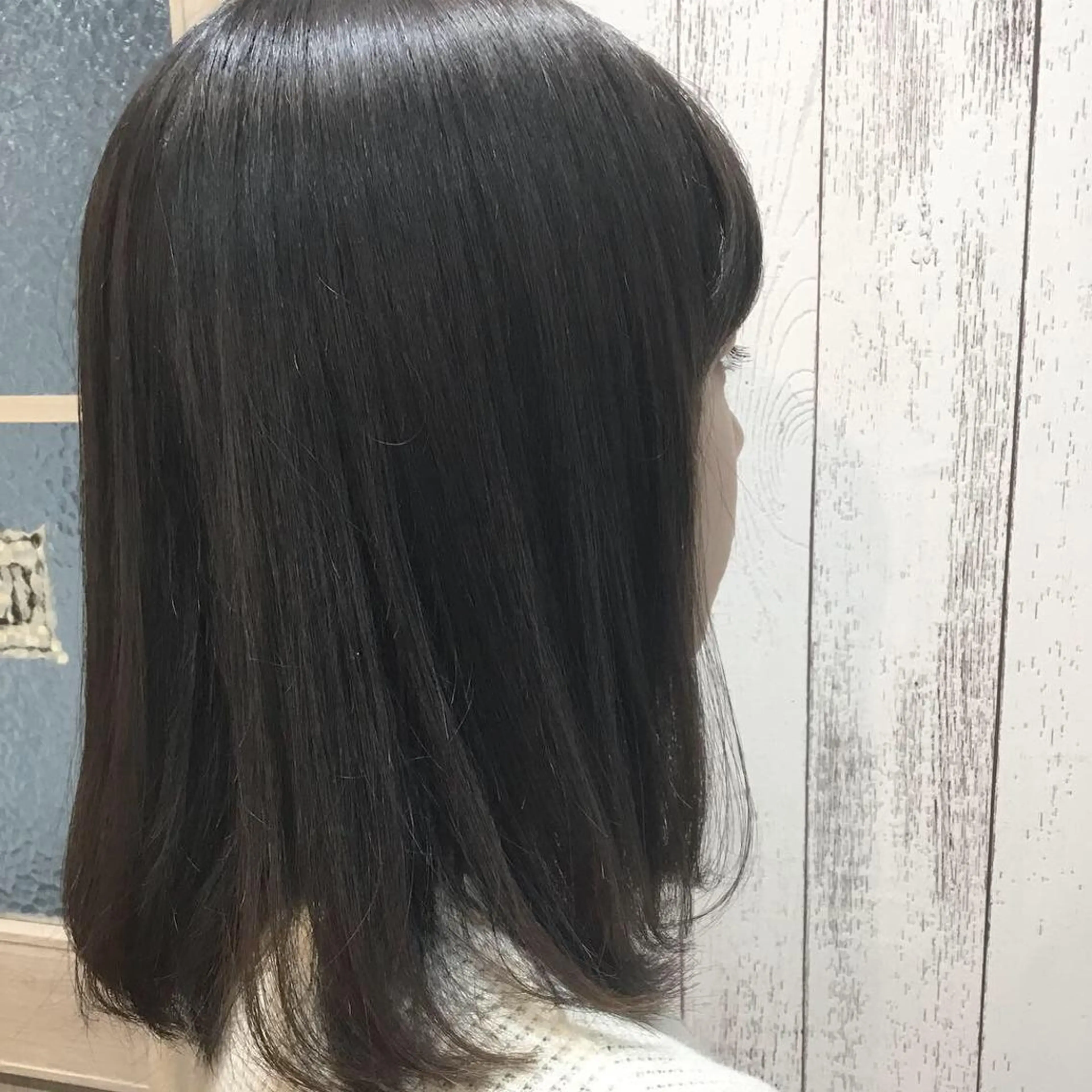 ミディアム カラー パーマ 金崎 新吾のヘアスタイル