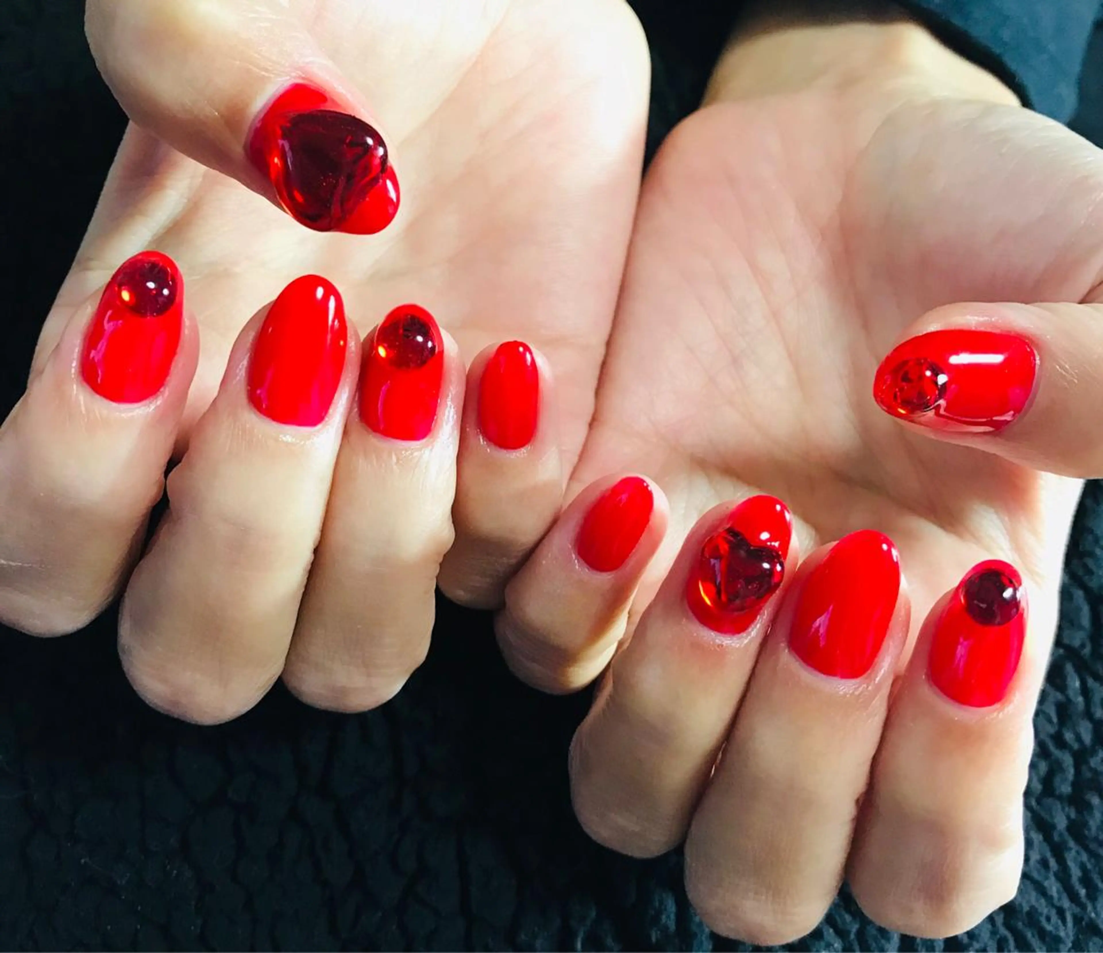 ネイル ワンカラーネイル ストーンネイル ハンドネイル NAIL Nutsのネイルデザイン