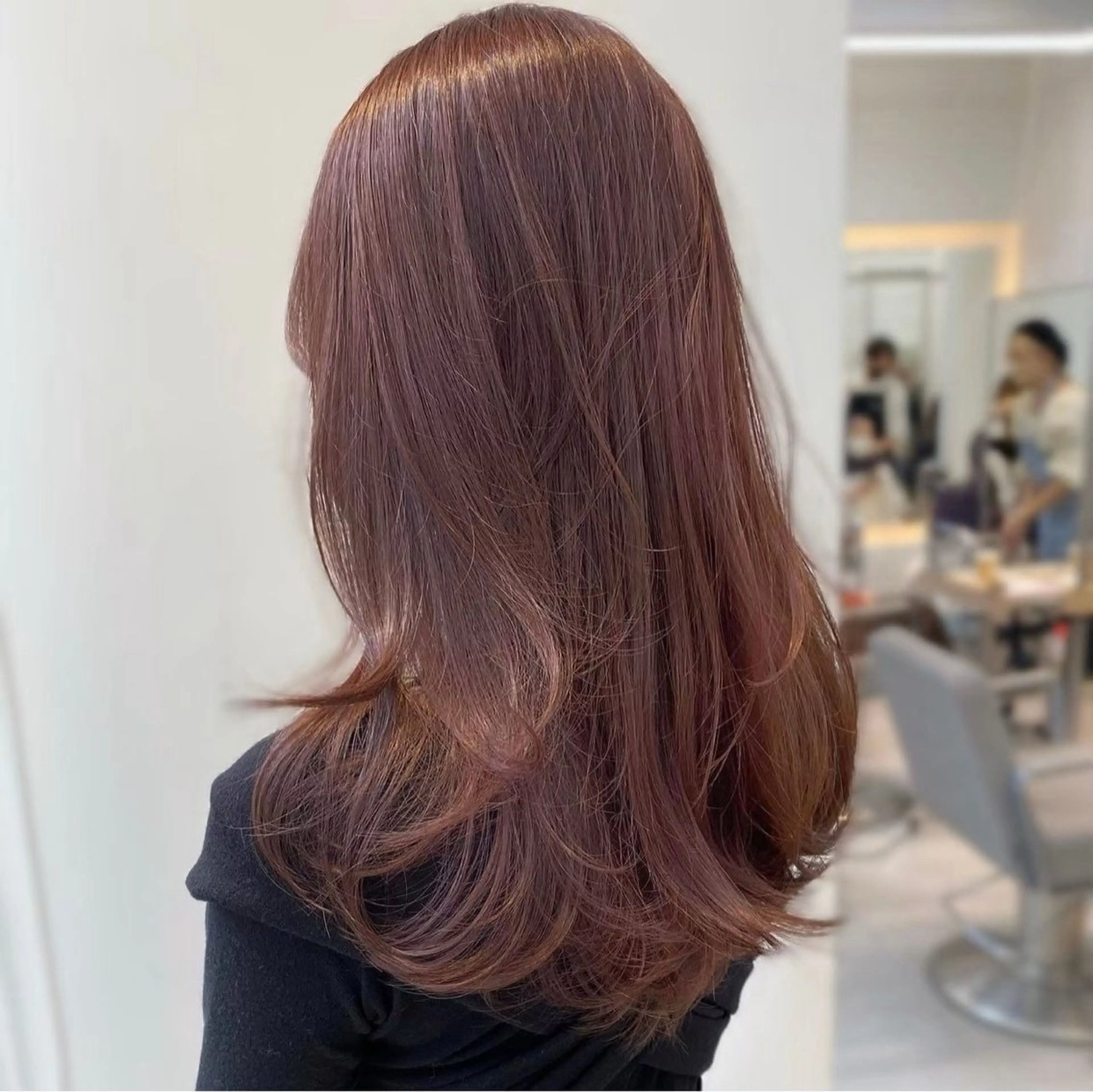 セミロング カラー ブラウンカラー ピンクカラー ピンクブラウン レイヤー/ベージュ/ どますず🌺のヘアスタイル