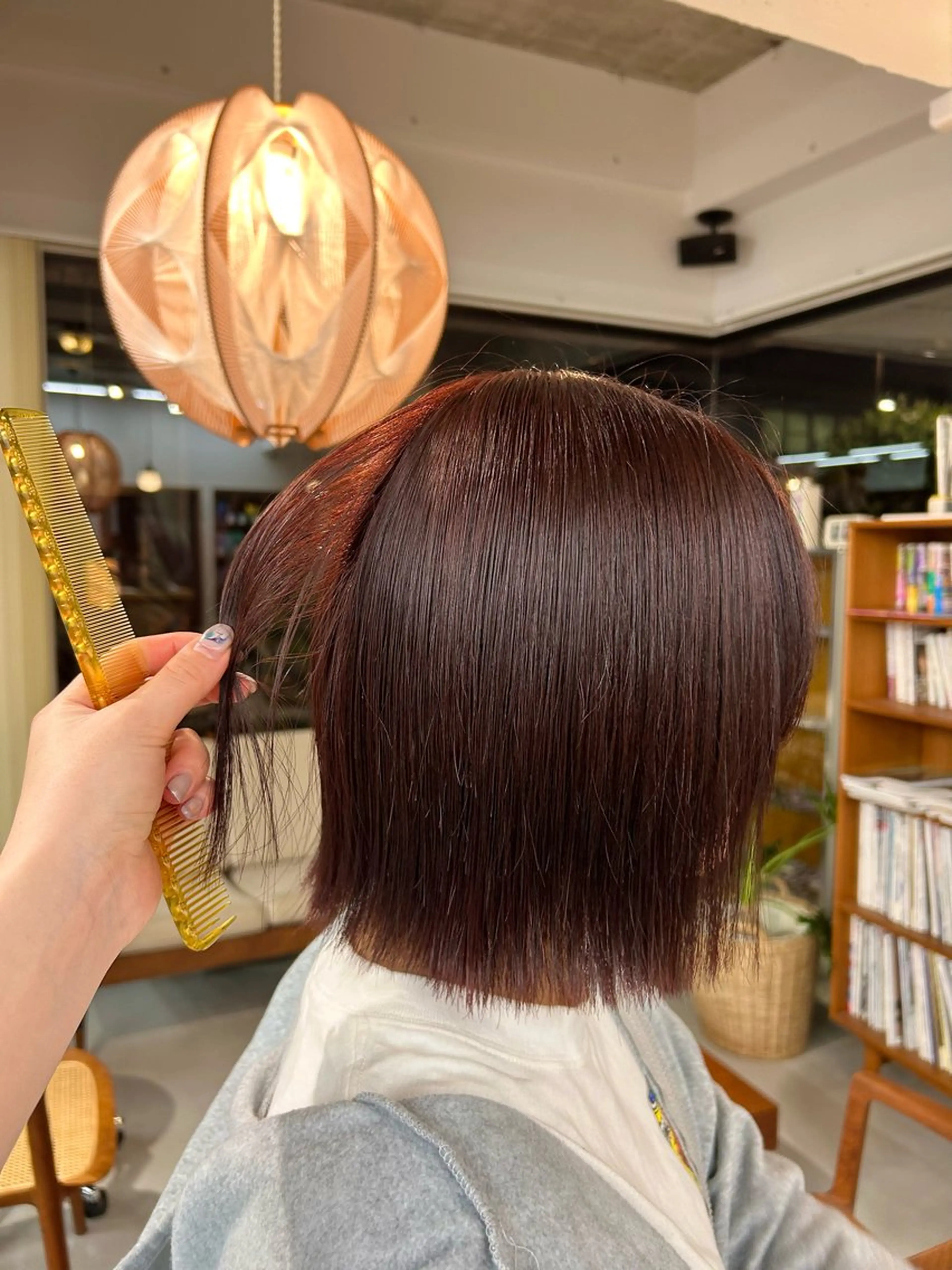 カラー 藤原 あかりのヘアスタイル