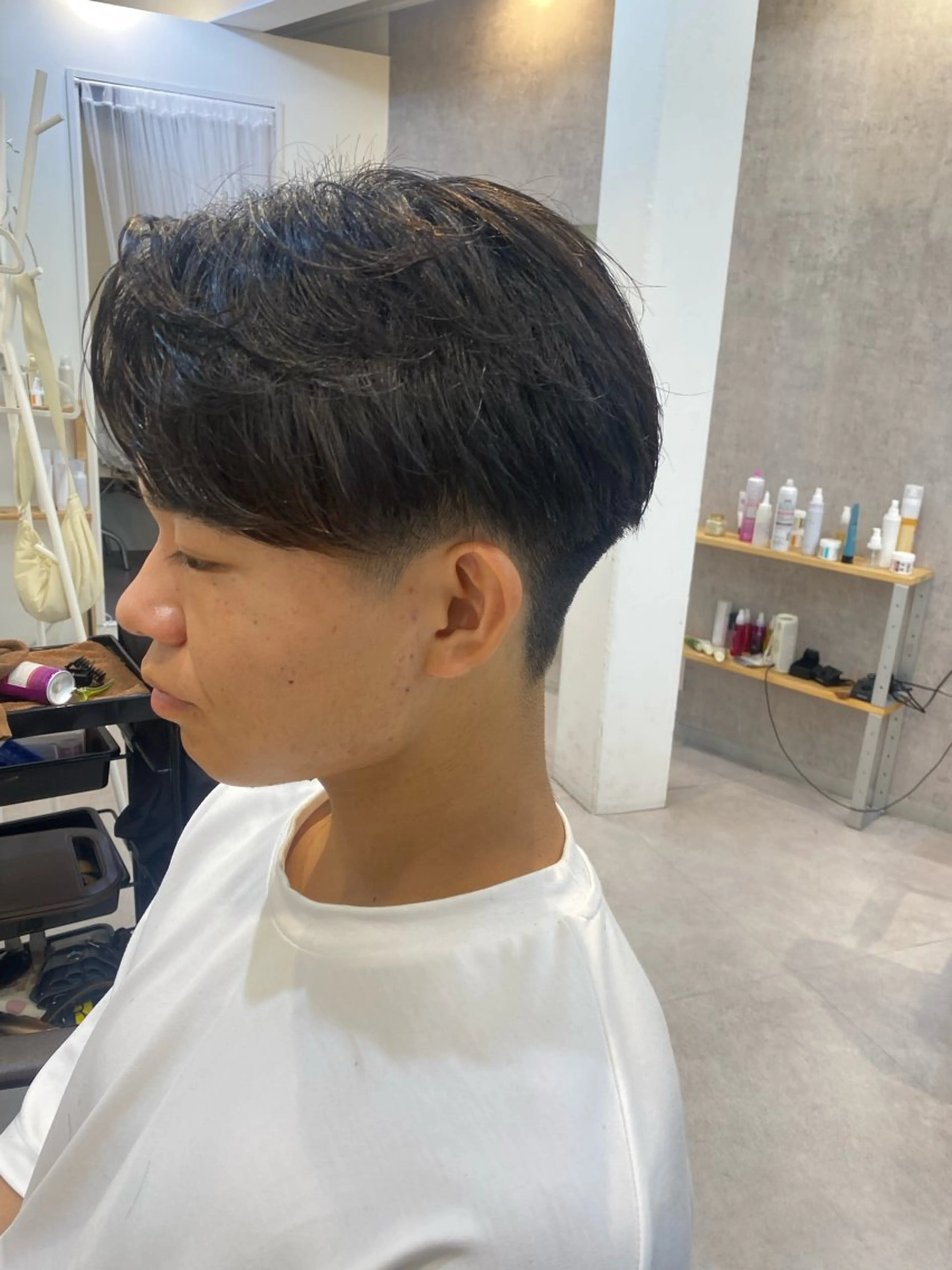 ミディアム メンズ カット 似合う髪型が 分からない方へのヘアスタイル