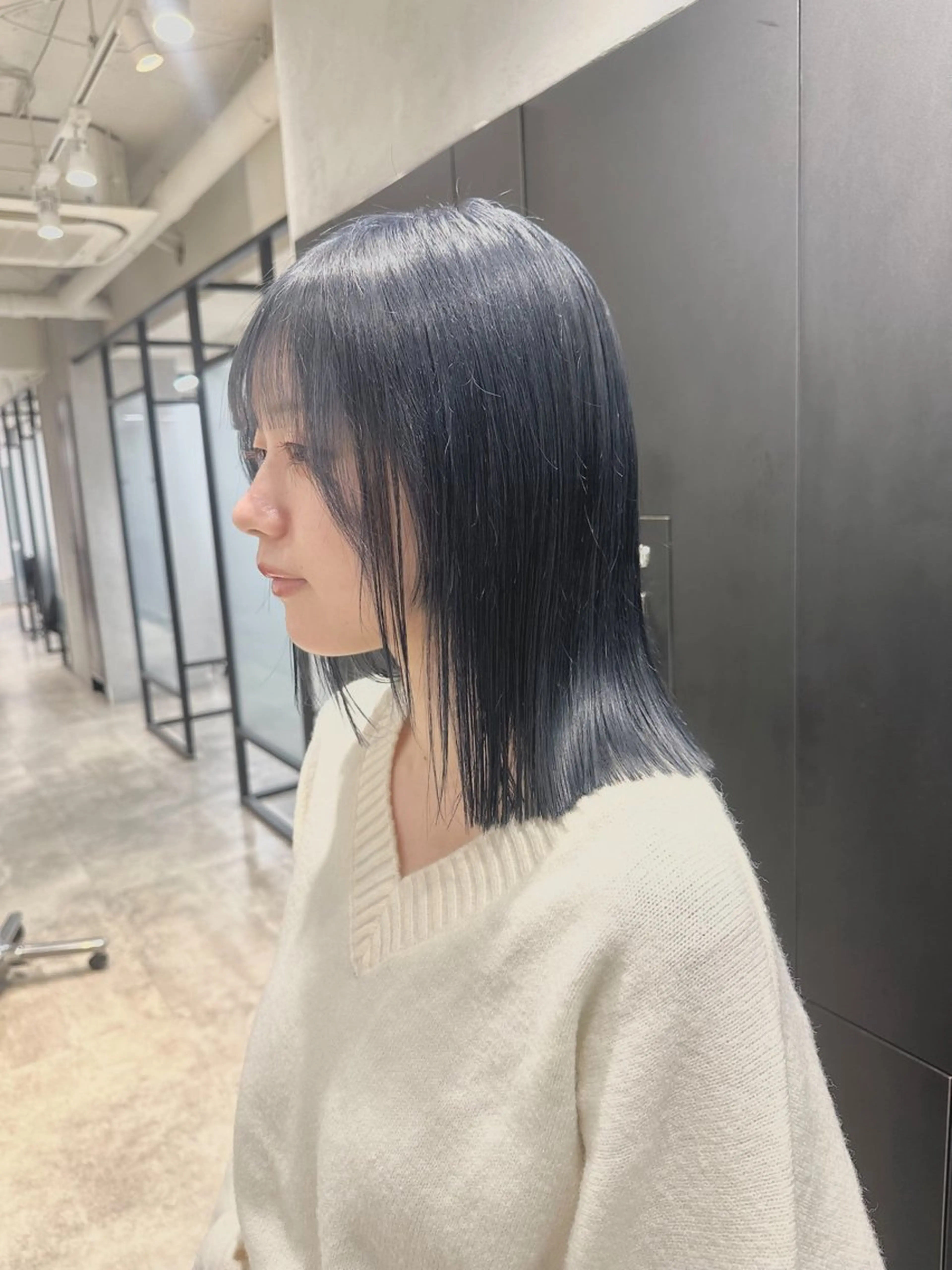 セミロング カラー ハイトーン･髪質改善 MIOKAのヘアスタイル