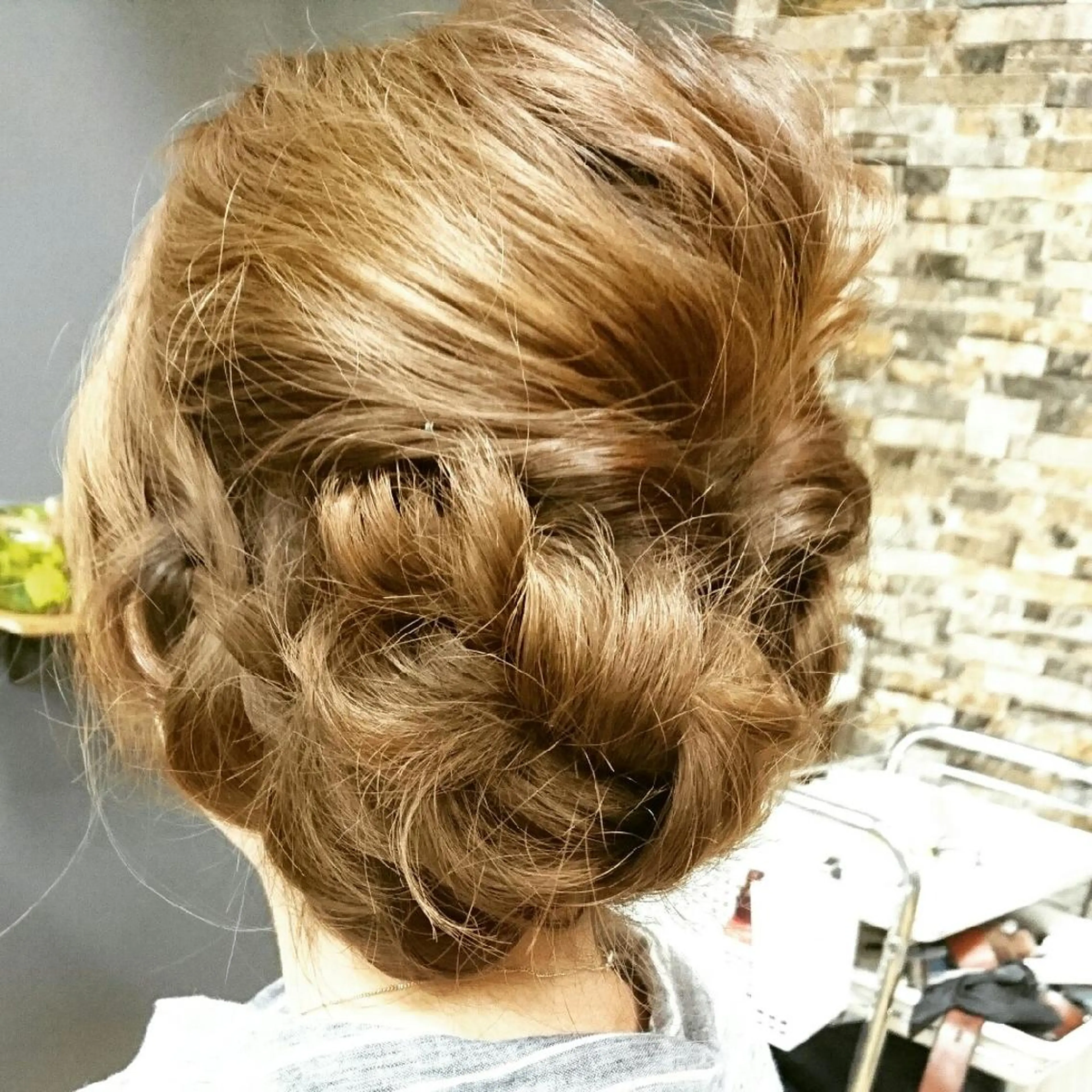 ヘアアレンジ 岩崎 秀之のヘアスタイル