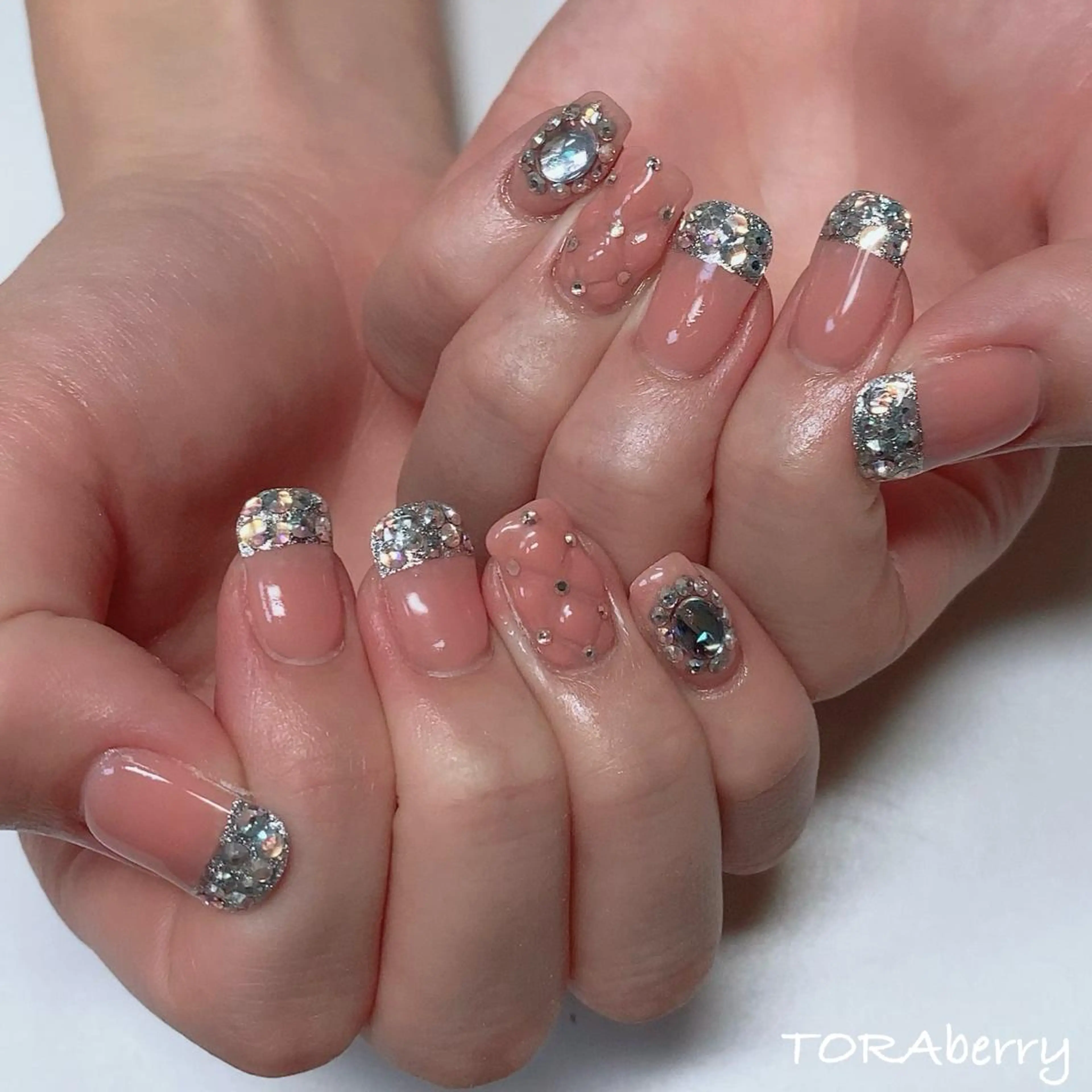 ネイル ネイリスト なつみのネイルデザイン