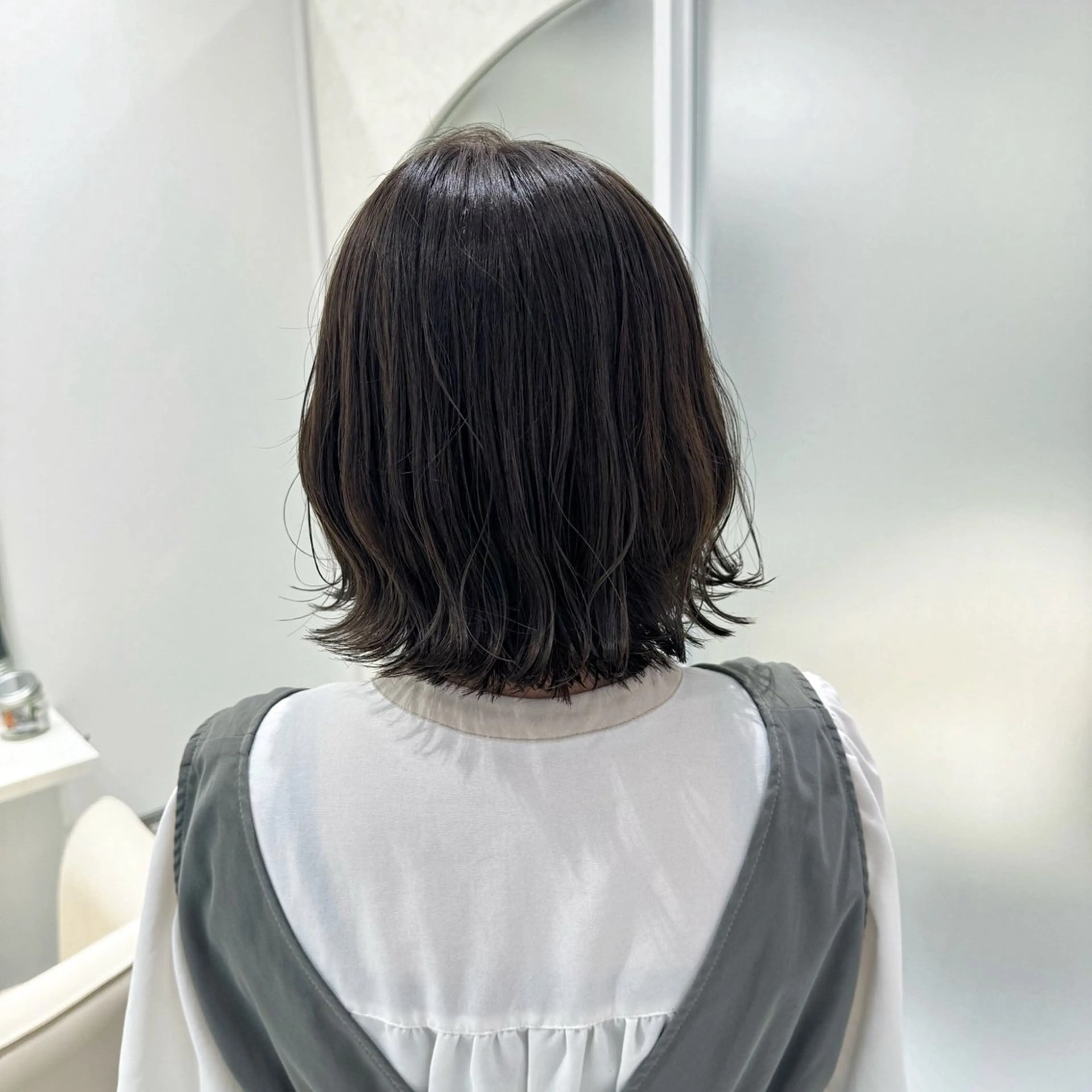 【4月限定クーポン】カット＋髪質改善カラー＋選べるオージュアトリートメントの写真