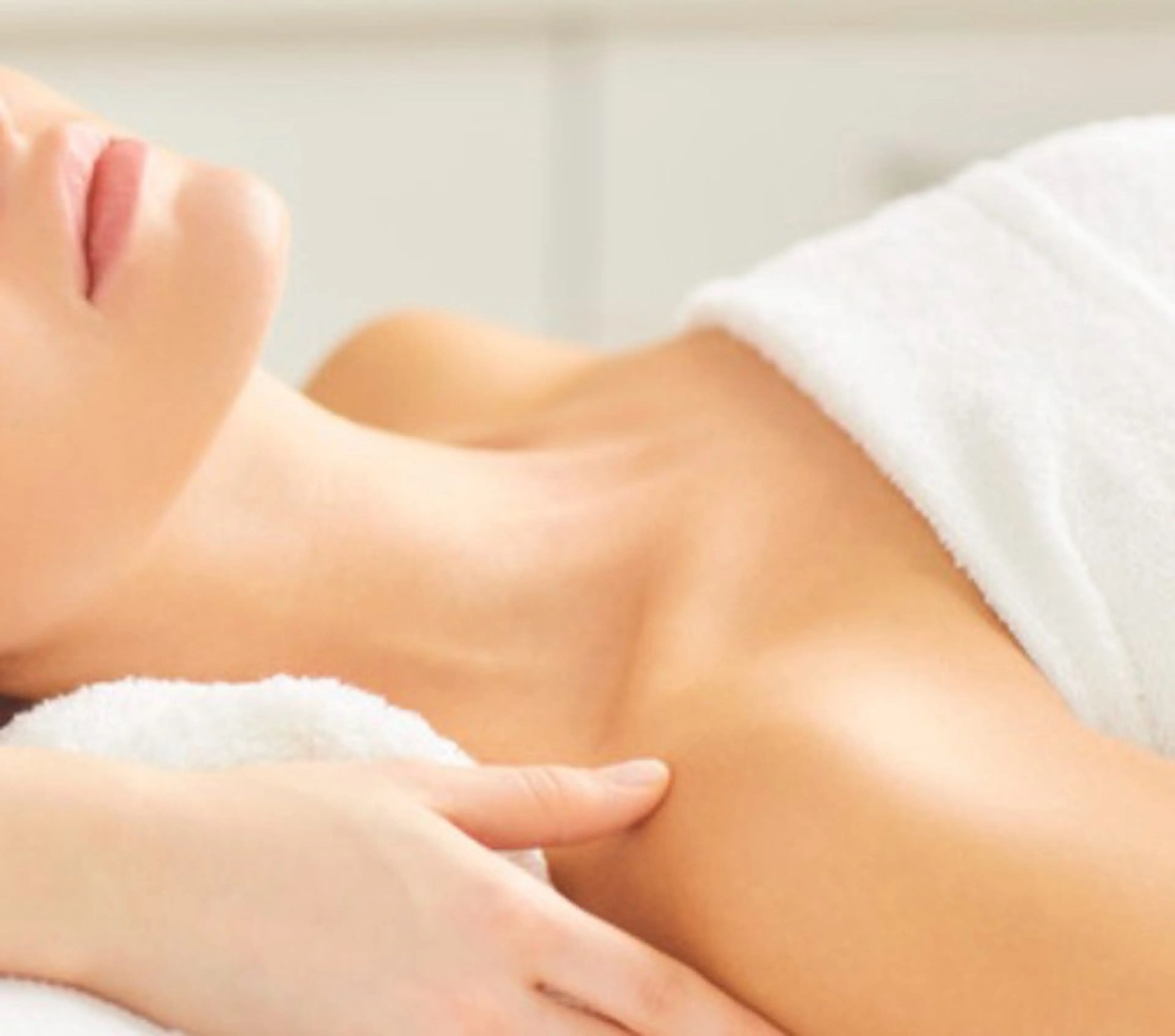 【初回限定価格⭕️】【肩首疲労・むくみ・冷えの改良に◎】60分全身オイルマッサージ通常料金9100円→3900円の写真