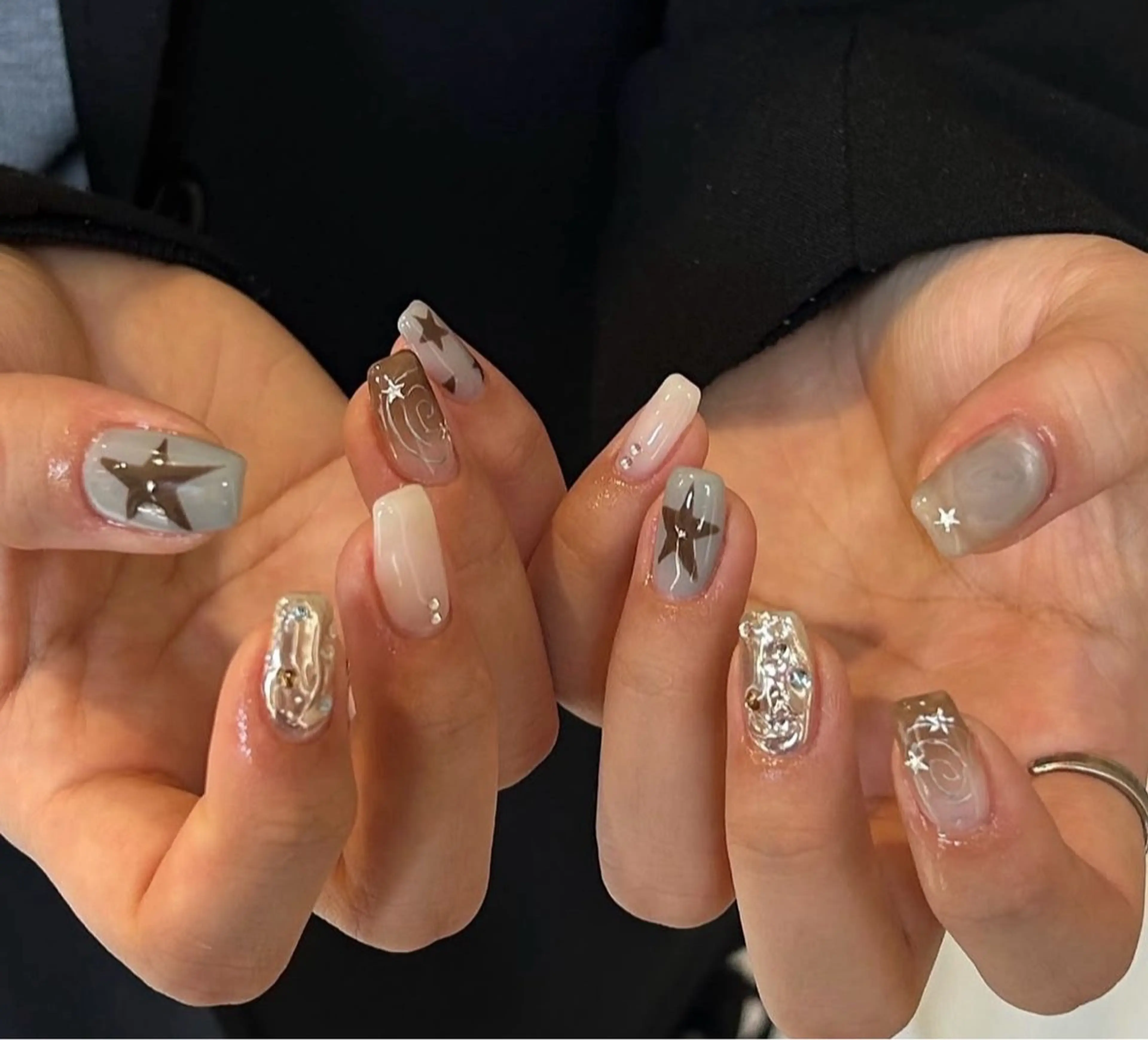 ネイル アートネイル オーロラネイル クリアネイル 長さ出し フレンチネイル K Kのネイルデザイン