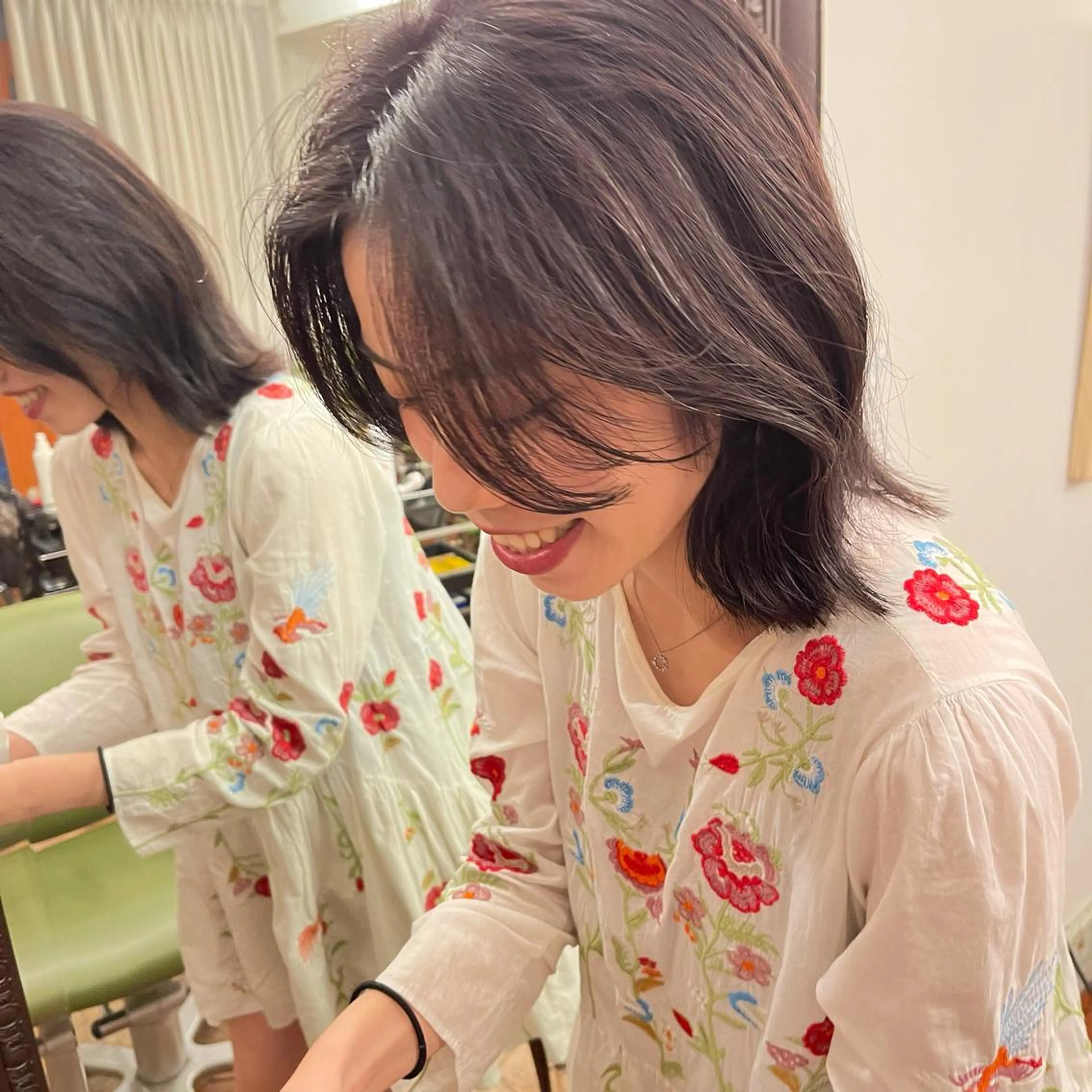 ミディアム カラー ヘアアレンジ レイヤーカット ローレイヤー yu-ri🩷 韓国ヘアのヘアスタイル