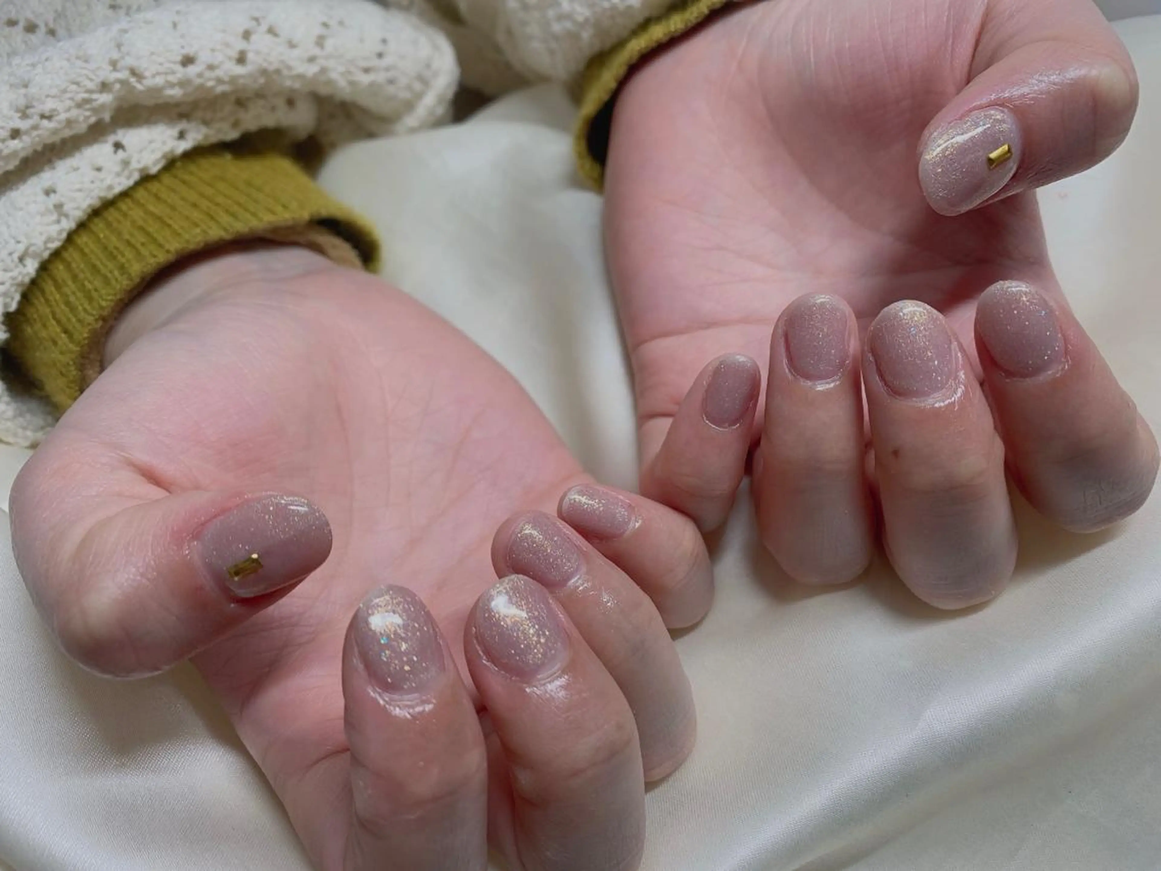 ネイル ラメ(グリッター) ワンカラーネイル ハンドネイル mogunail &blowのネイルデザイン