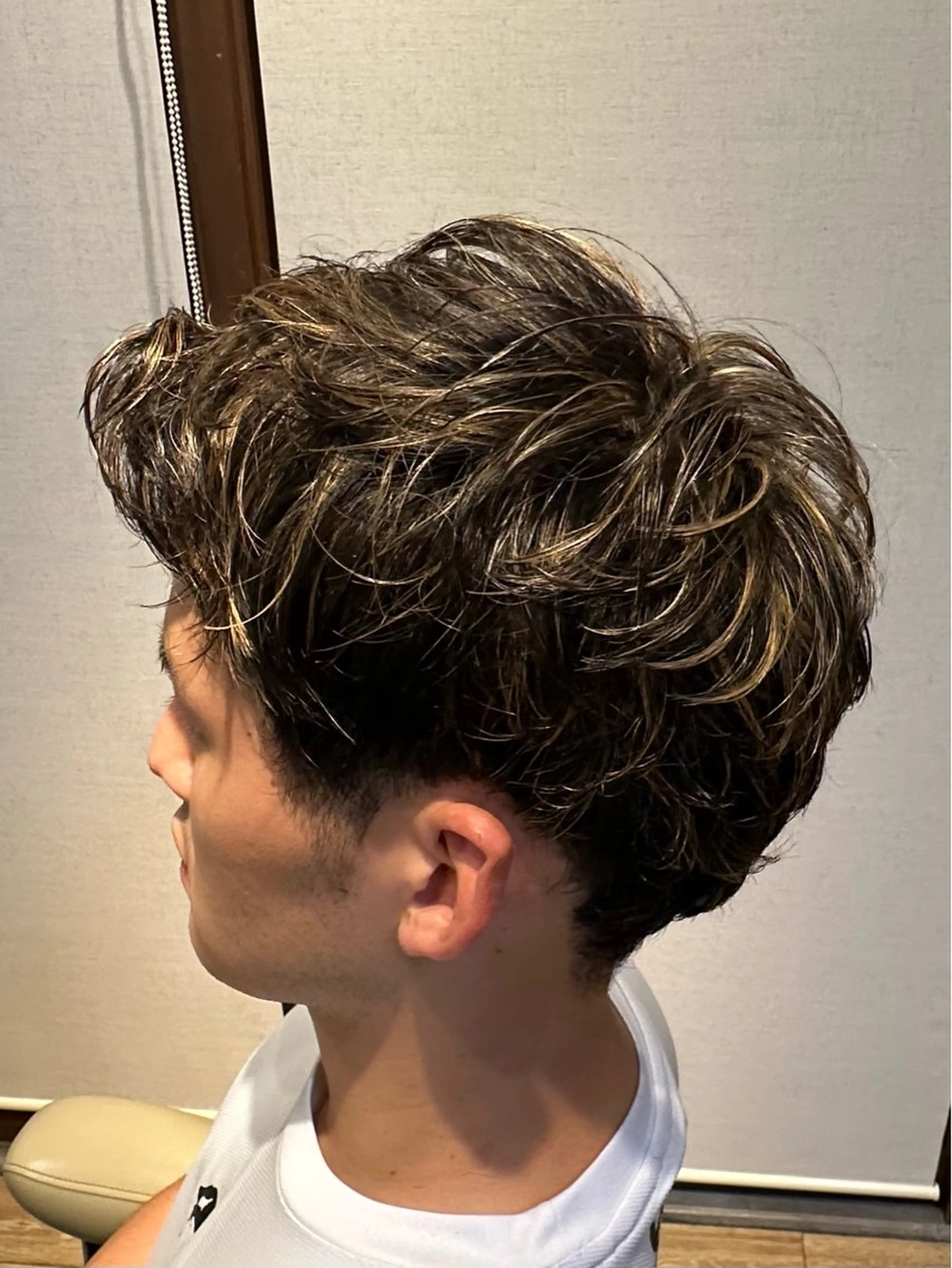 ショート カラー メンズ カツヤマ モエのヘアスタイル