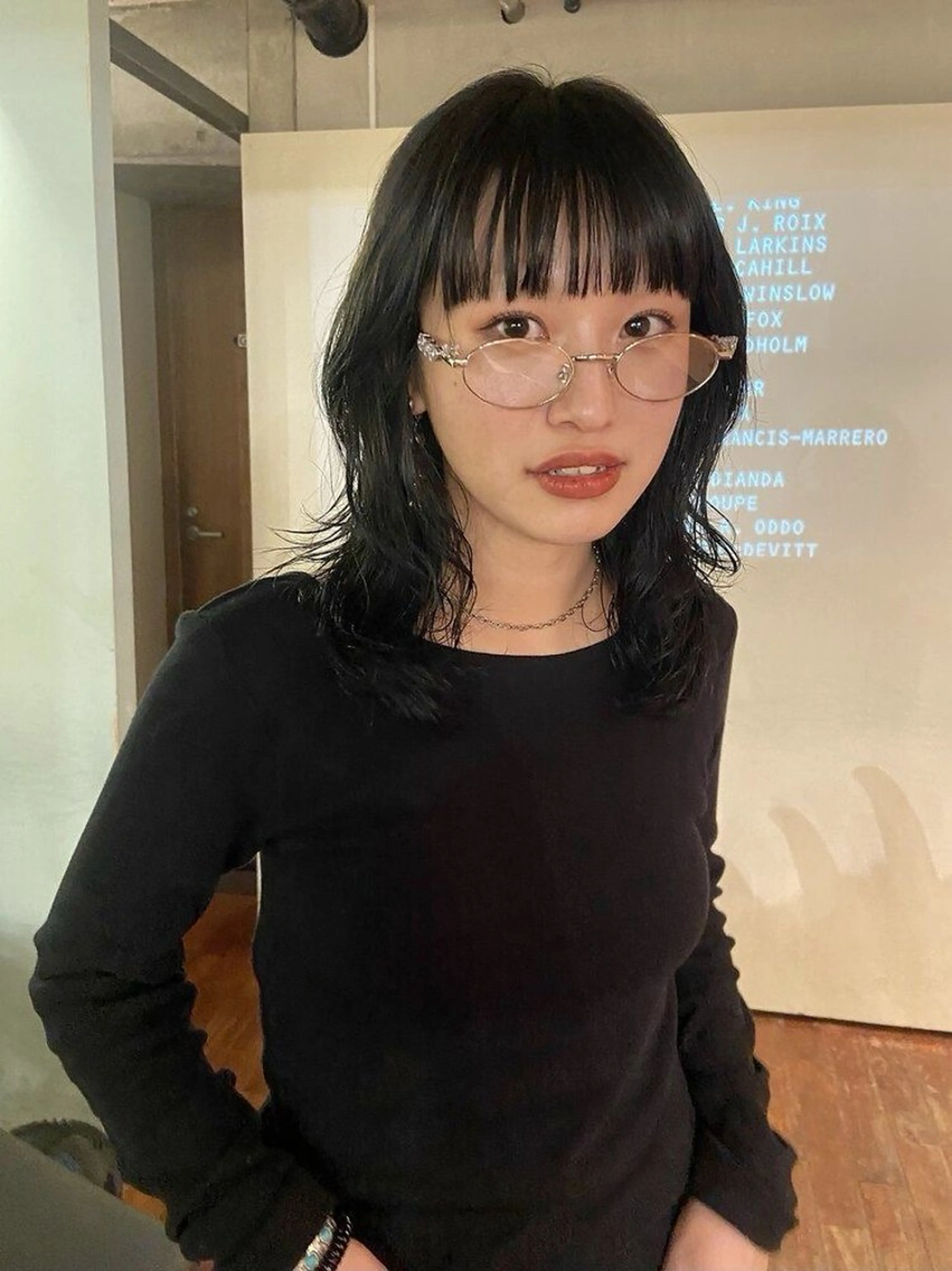 ミディアム カラー LANAdesign bleach 🪐のヘアスタイル
