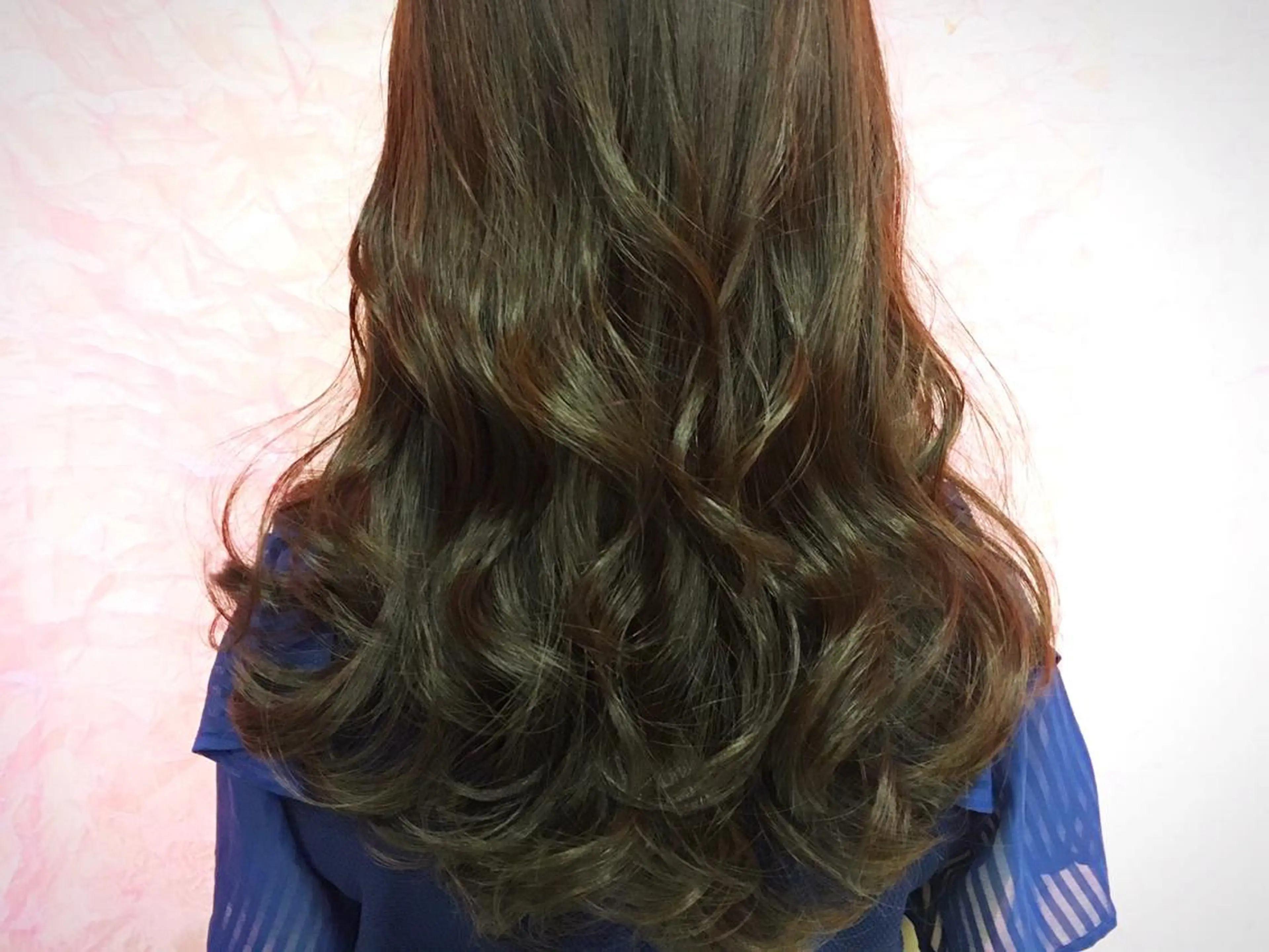 セミロング ロング カラー boutique misakiのヘアスタイル