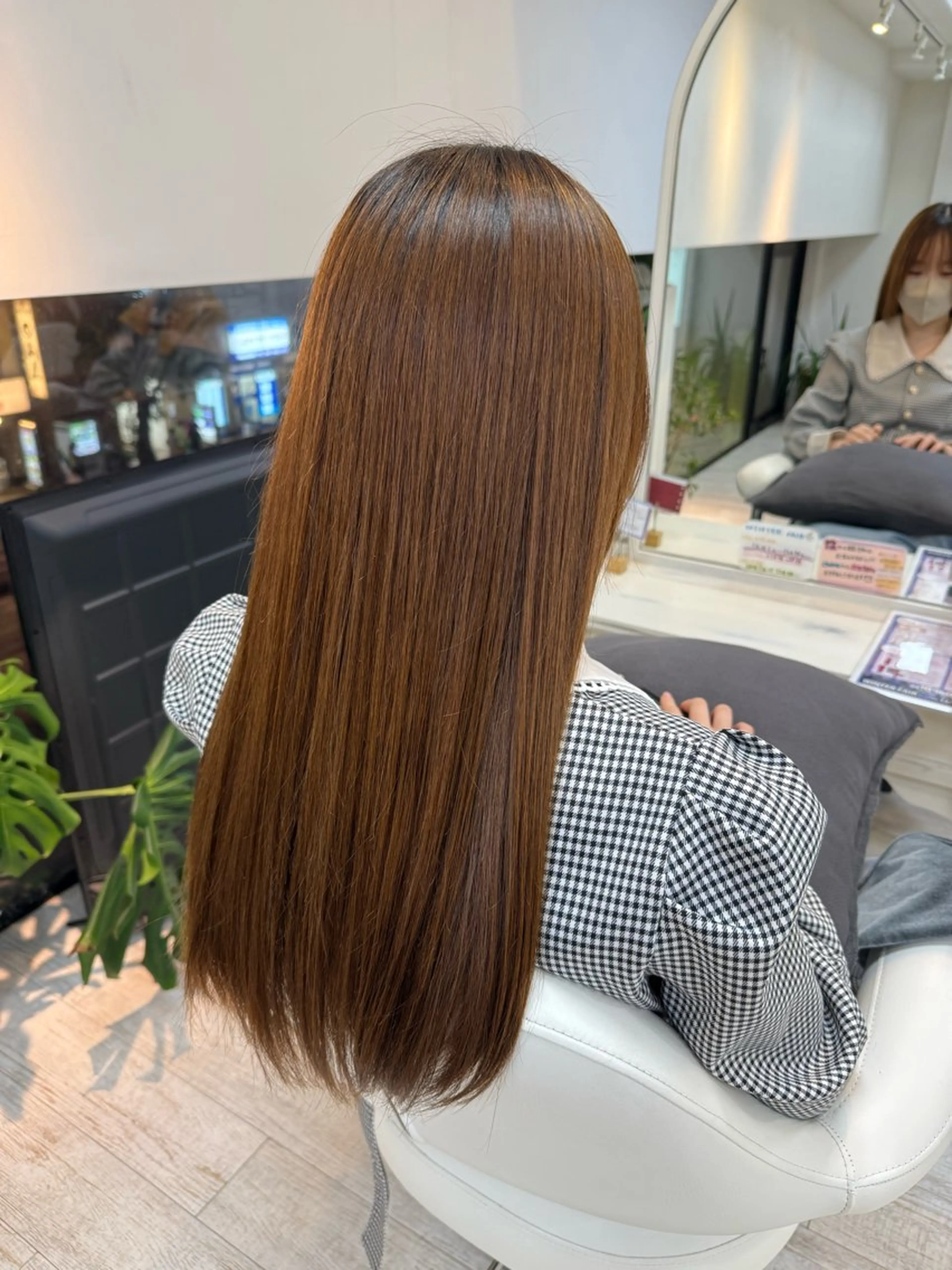 ロング 縮毛矯正 新籾 尚哉のヘアスタイル