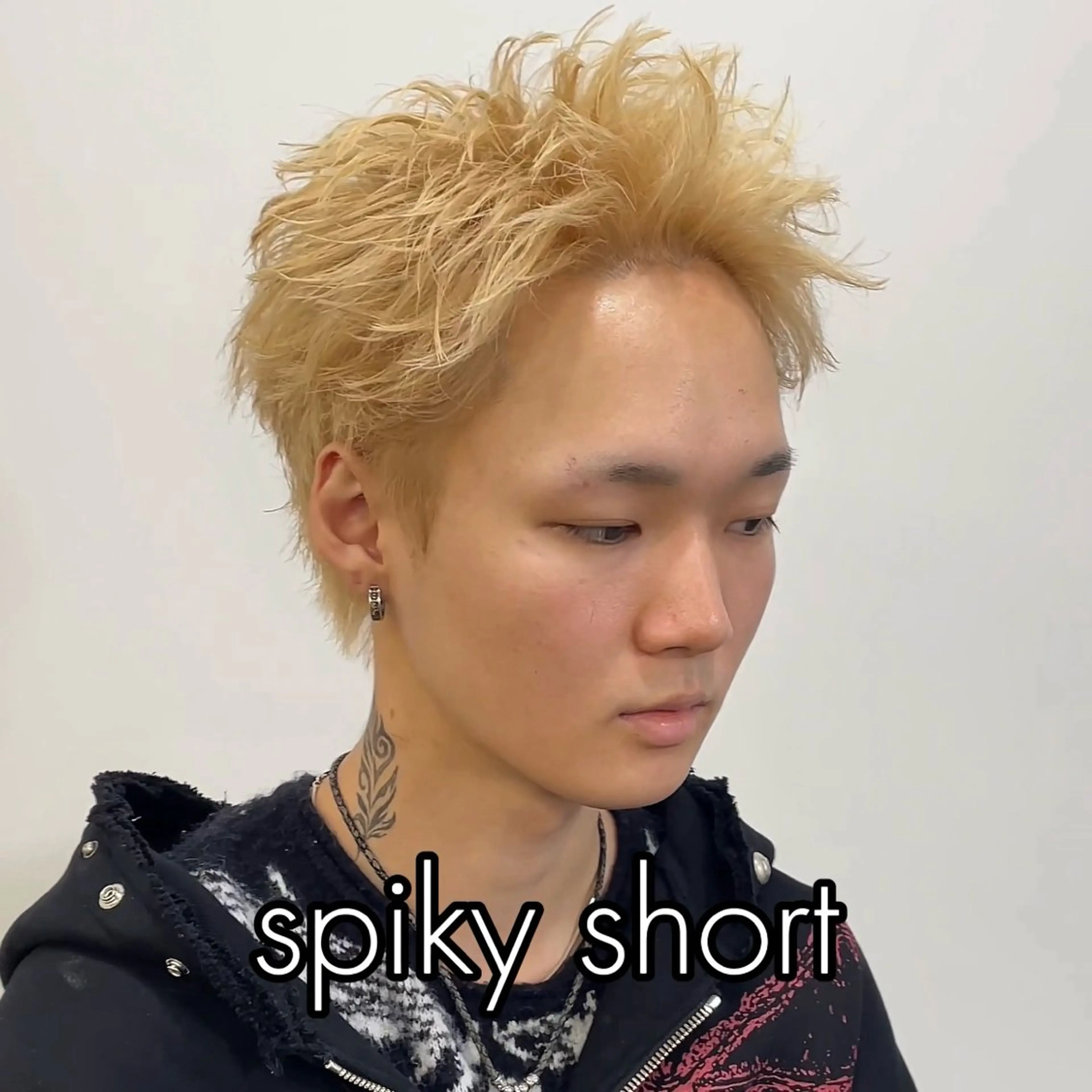 ショート ハイライト 韓国風ヘア レイヤーカット ショートヘア 縮毛矯正 🫧 下島友弥 【メンズ特化美容師】のヘアスタイル