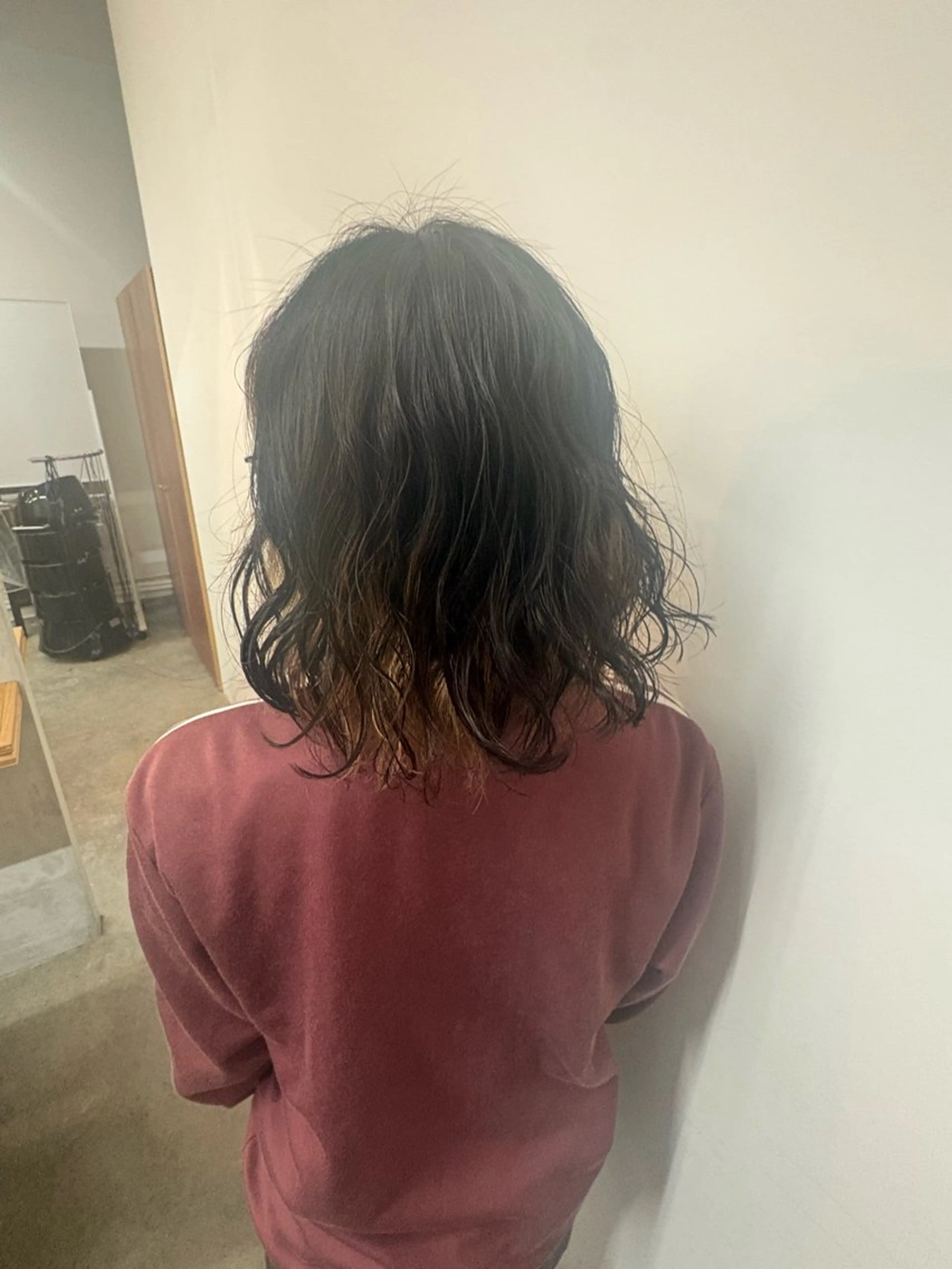 ミディアム パーマ 比嘉 蓮のヘアスタイル