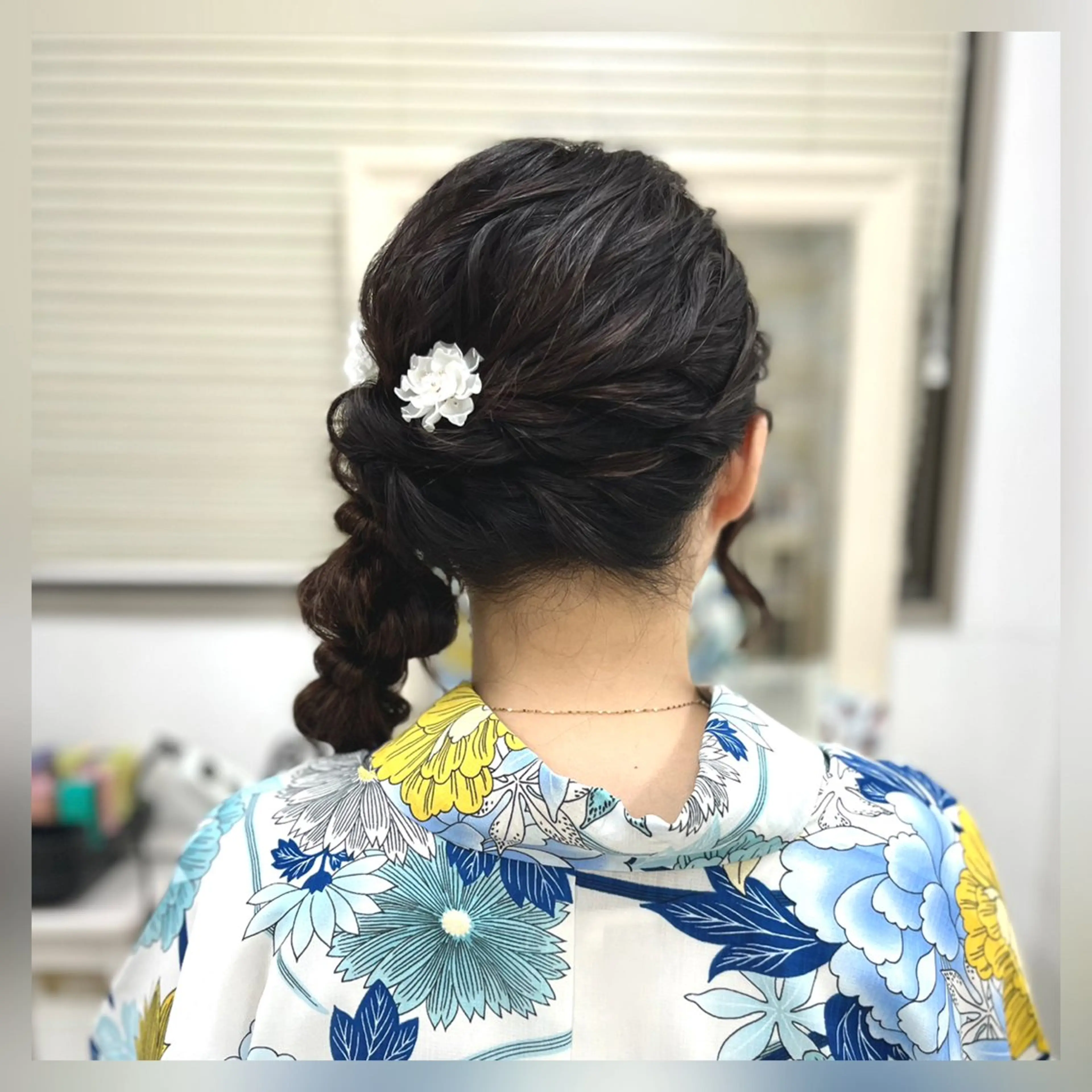 ヘアアレンジ 玉ねぎヘアー 似合わせヘアメイク 💐オダギリチアキのヘアスタイル