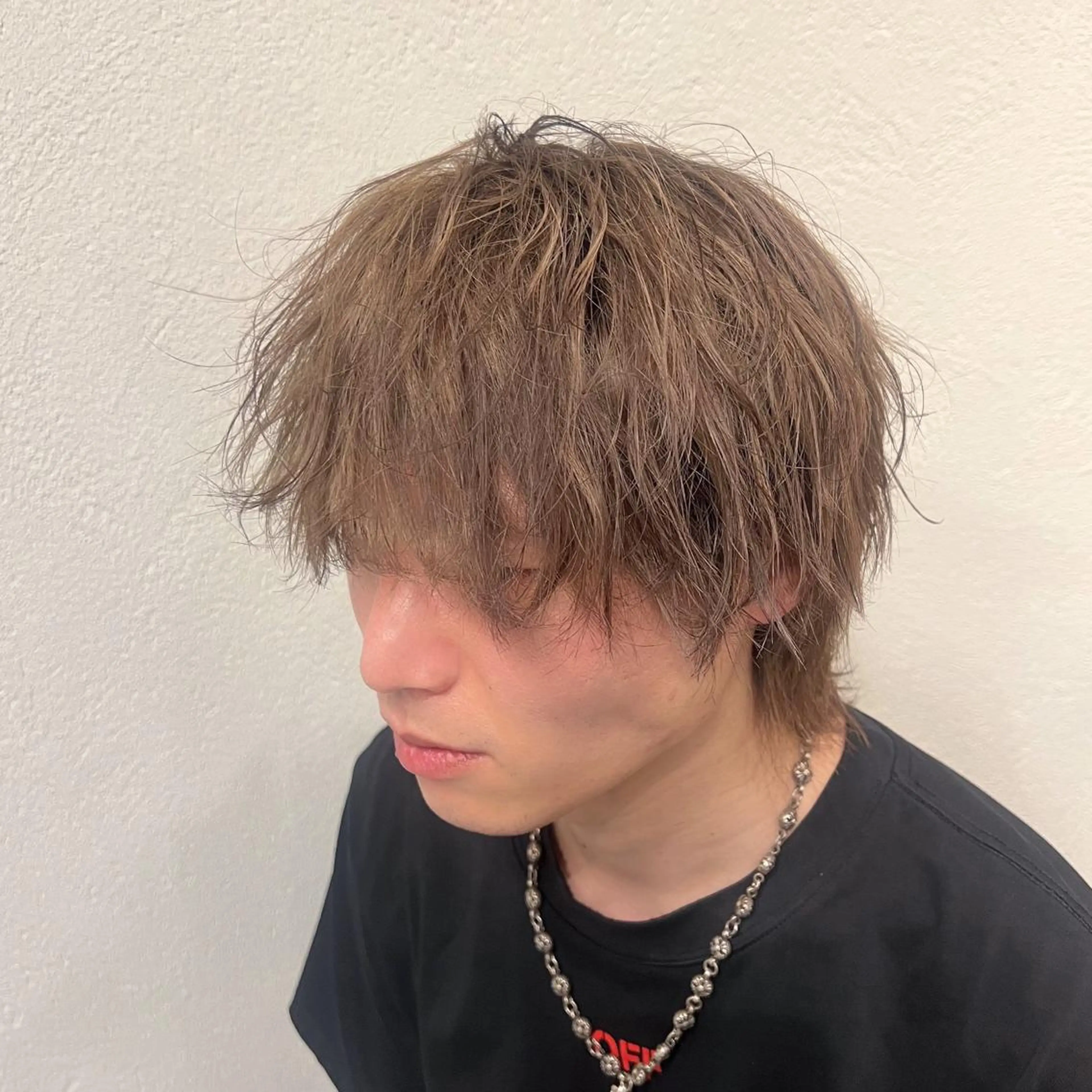 ショート カラー パーマ メンズ マッシュウルフ マッシュ メンズウルフカット ベージュカラー ミルクティーベージュ メンズ特化/パーマ/ メッシュ/竜成のヘアスタイル