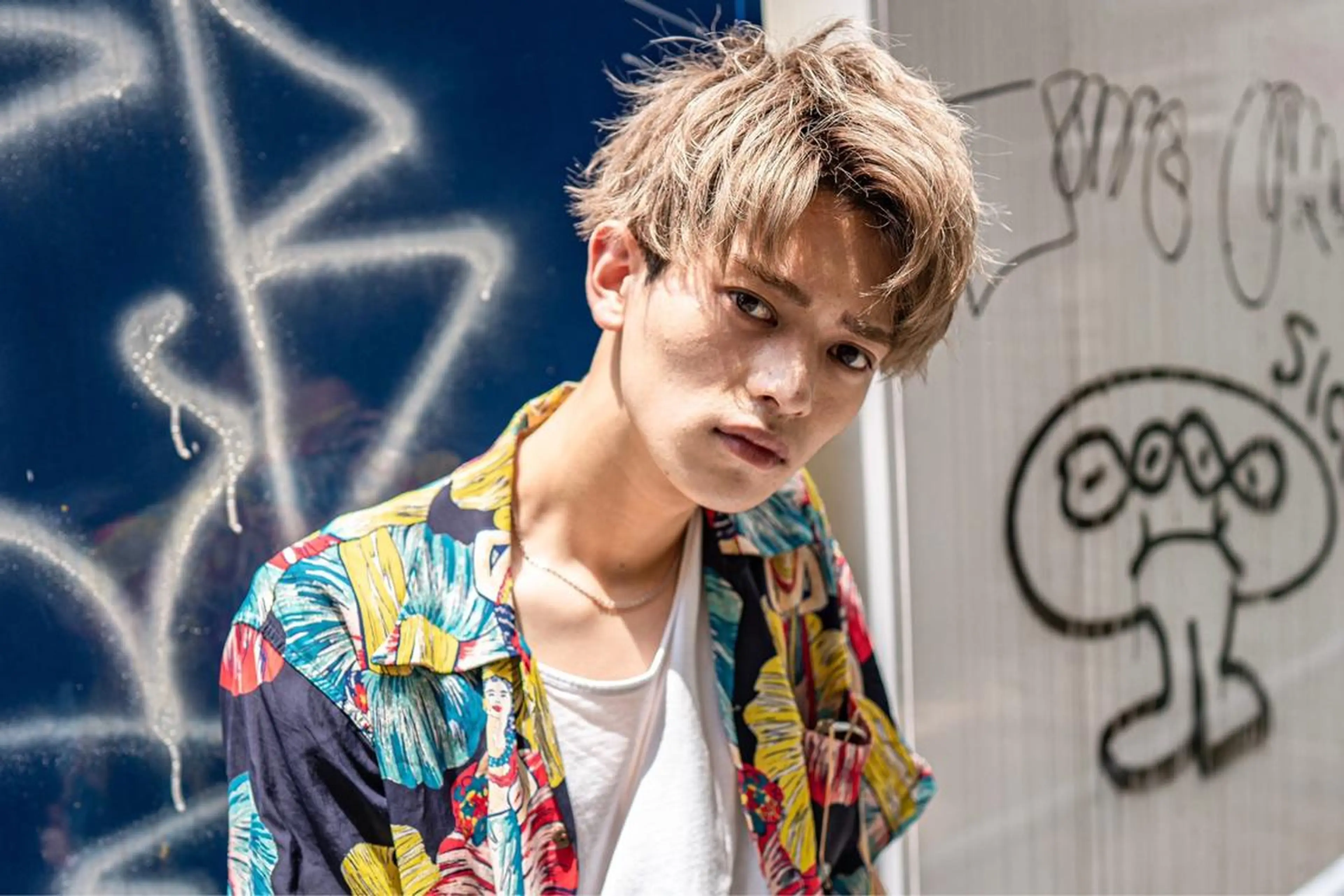 ショート カラー パーマ メンズ fifth JINGUMAE所属・波巻きスパイラルパー マ/シャドウパーマ駿のヘアスタイル